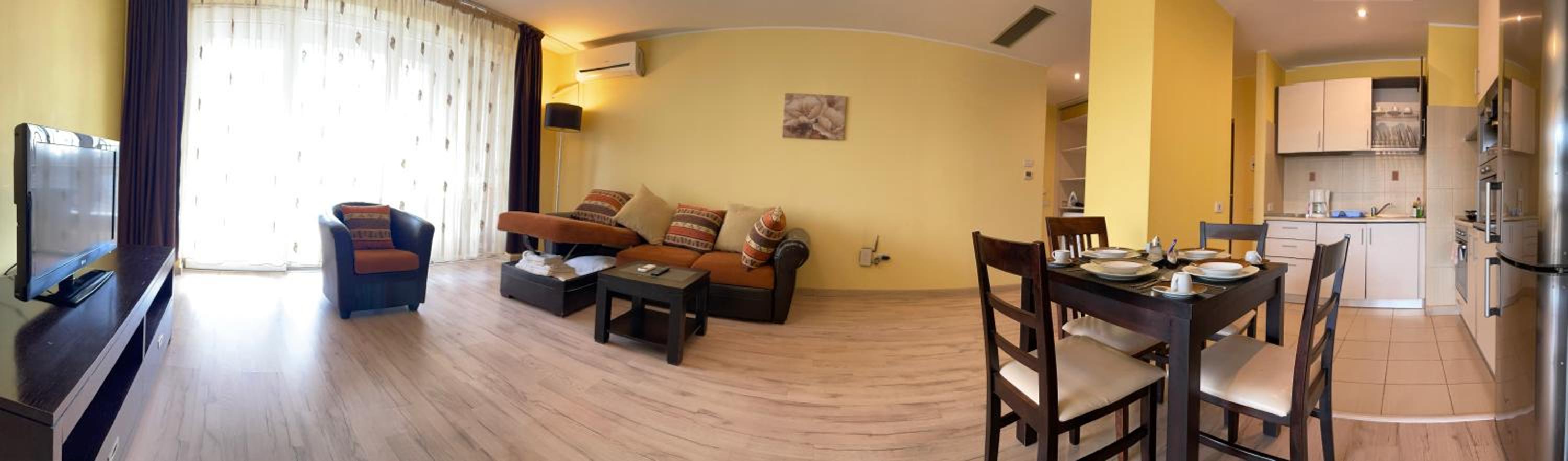 Coralia Luna Park Mamaia view 5