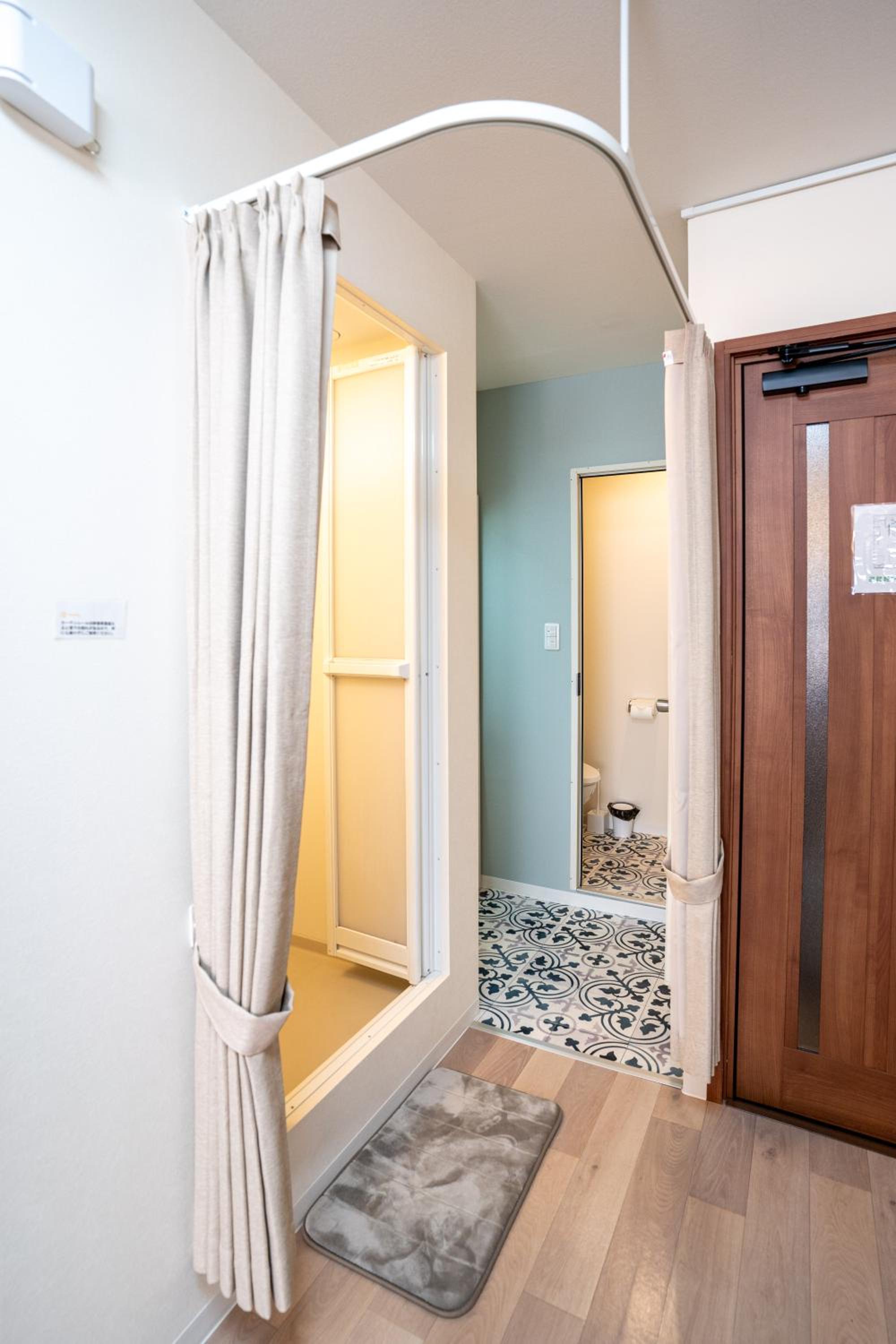 nestay inn osaka nanbakuromon