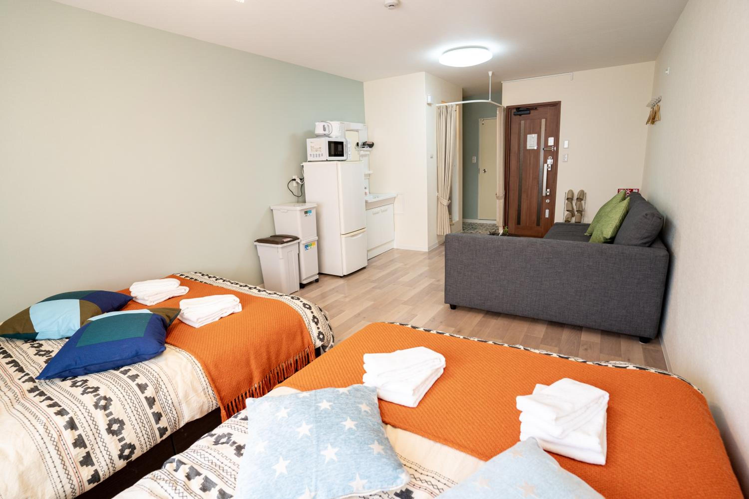 nestay inn osaka nanbakuromon