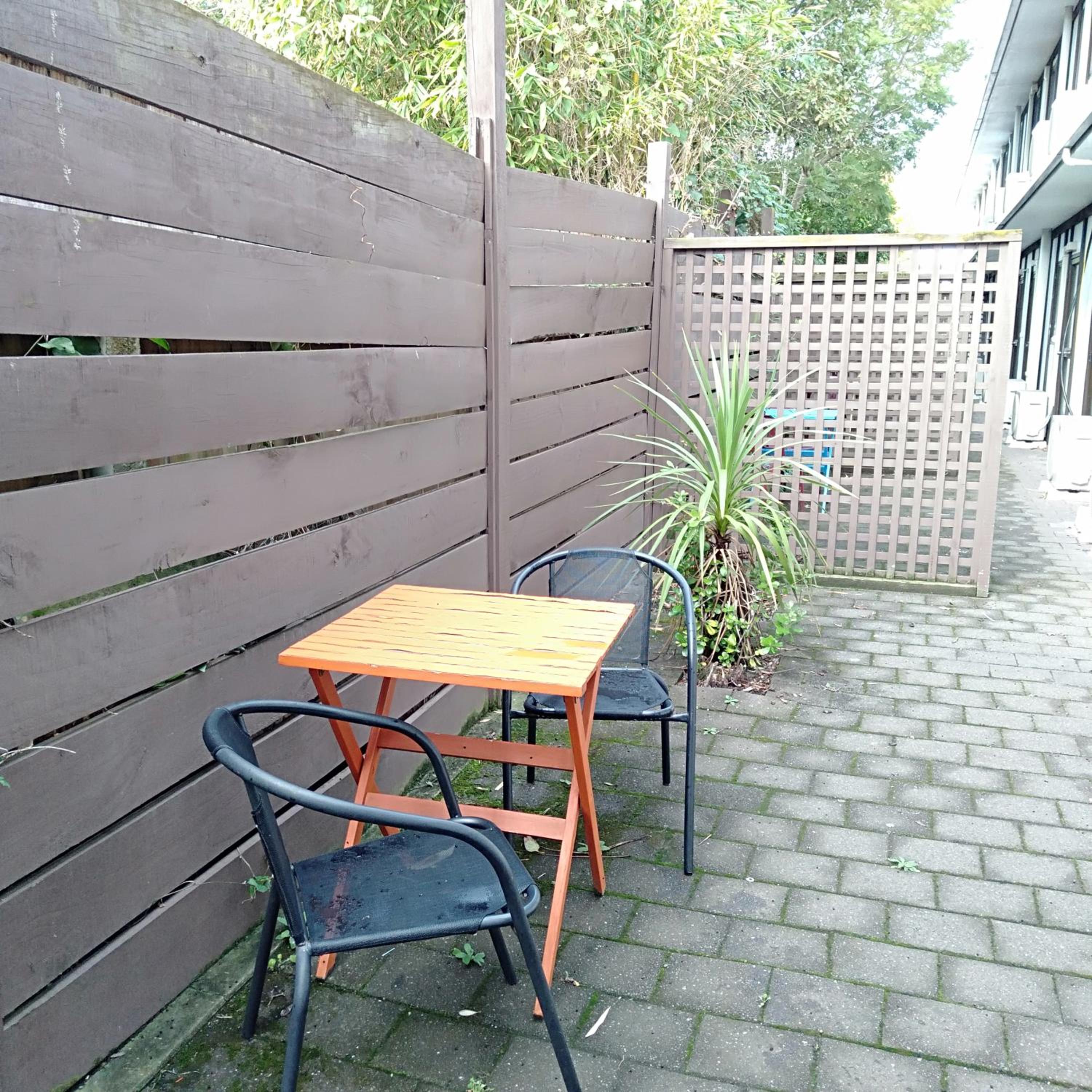 Photo 12
