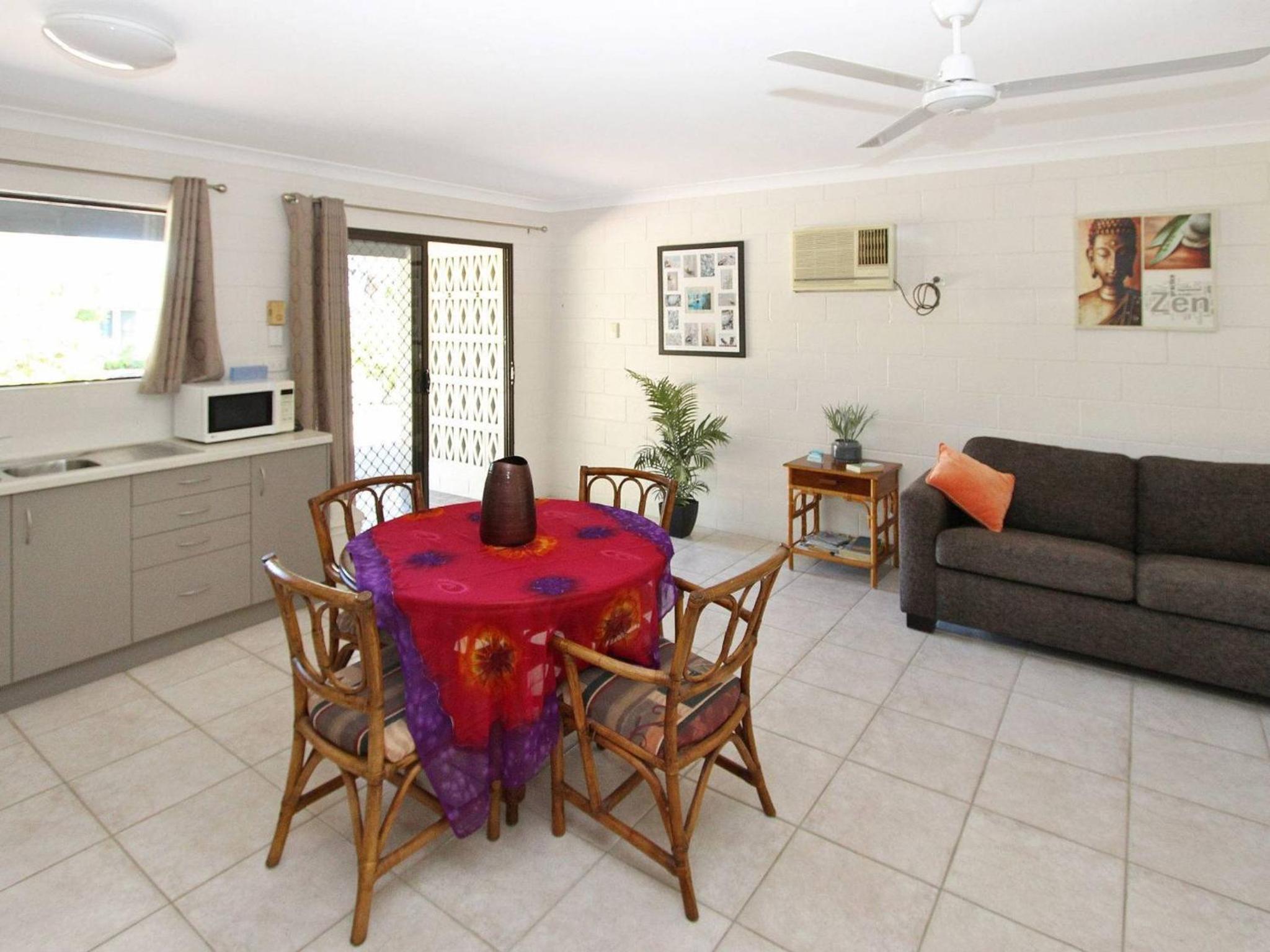Alma Bay Holiday Unit 3 view 5