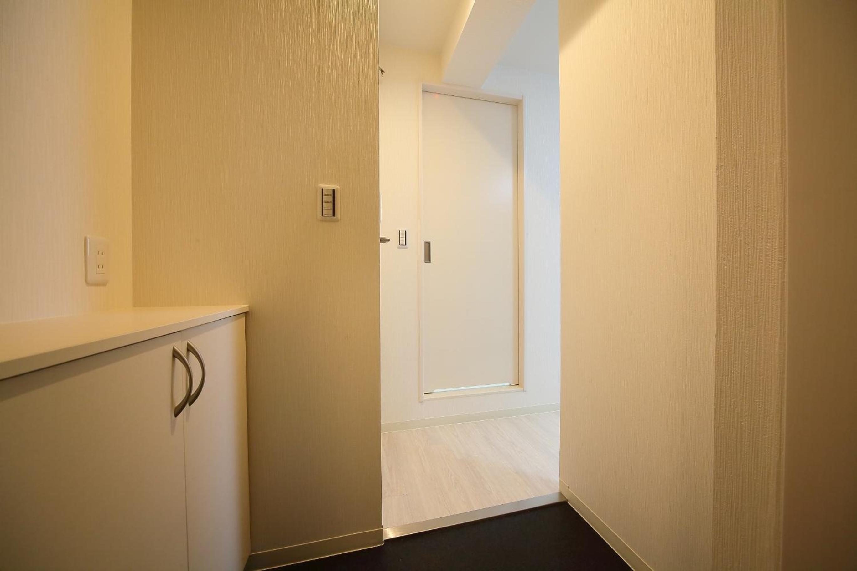Apartment Heights HANA