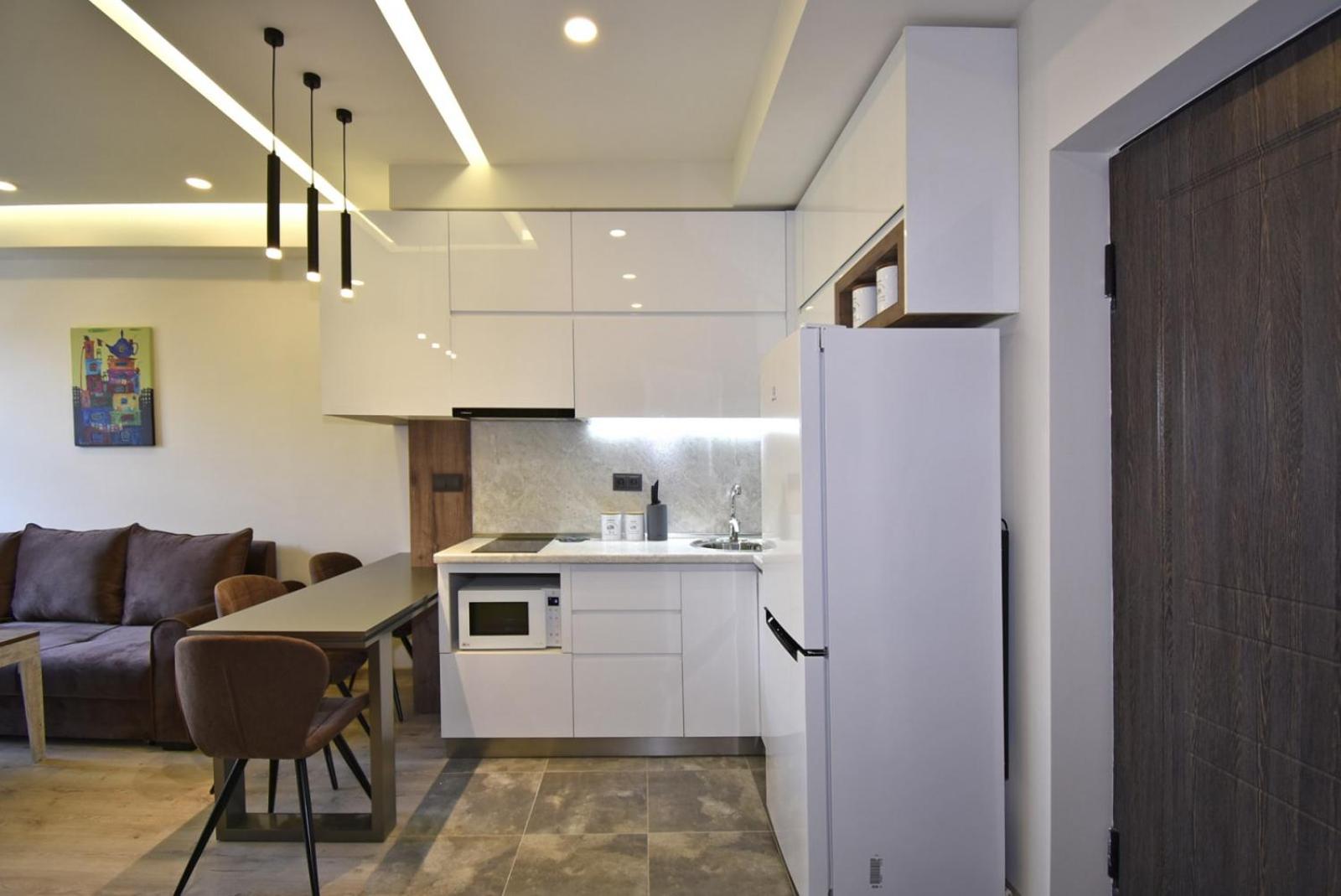 Home4you Apartments on Koghbatsi