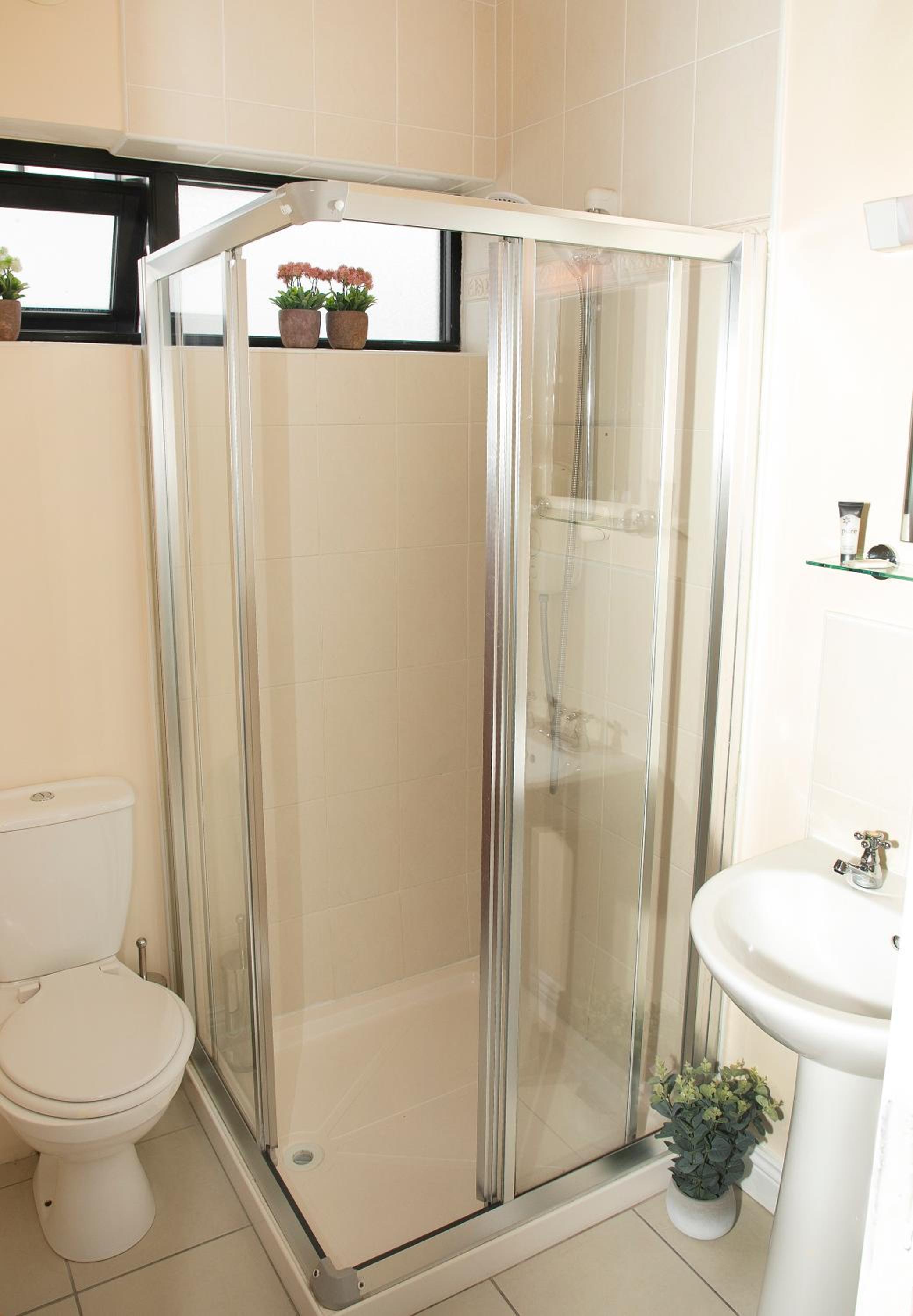 Athlone Vacations - Arch House Apartments - Property Image 79