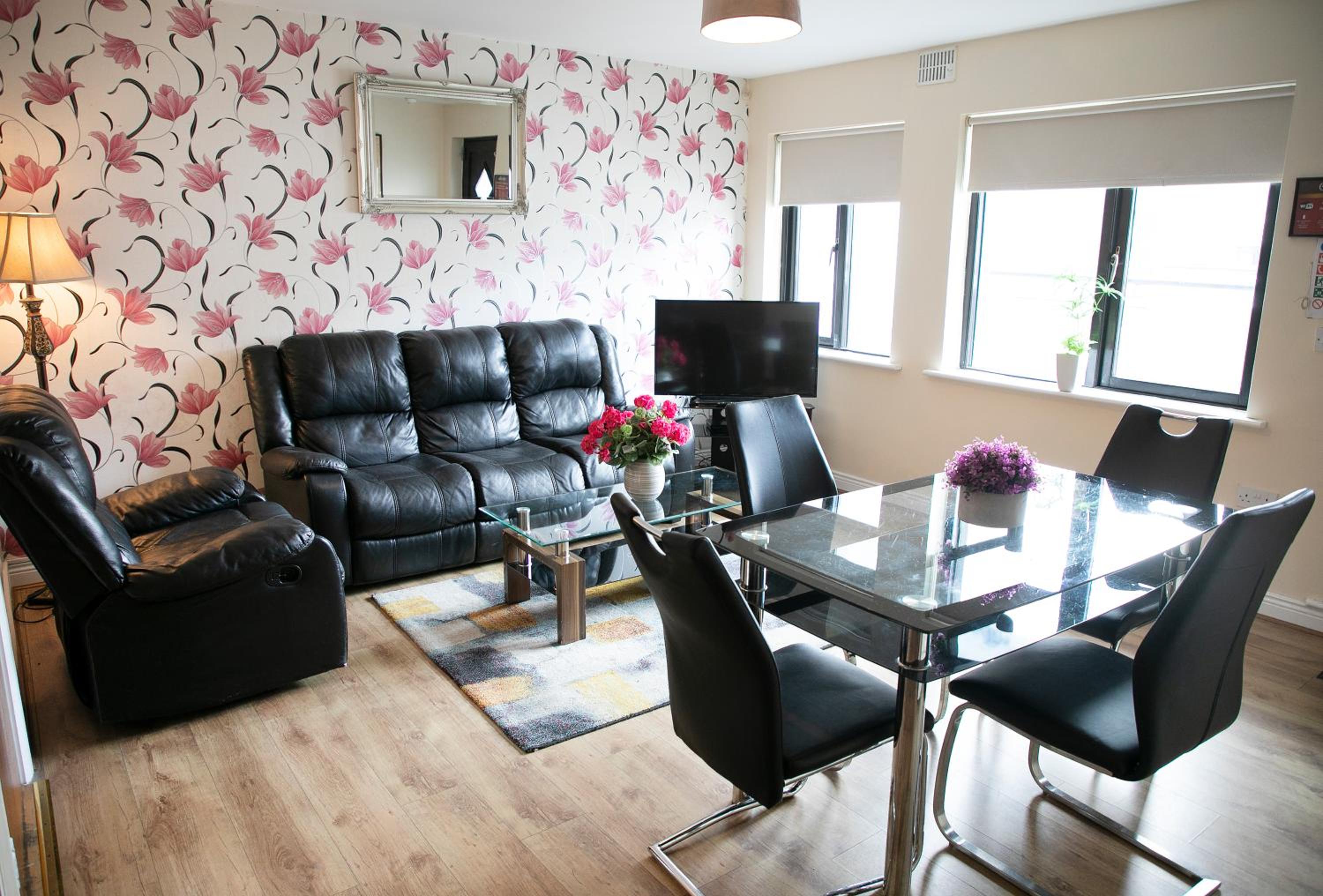 Athlone Vacations - Arch House Apartments - Property Image 57