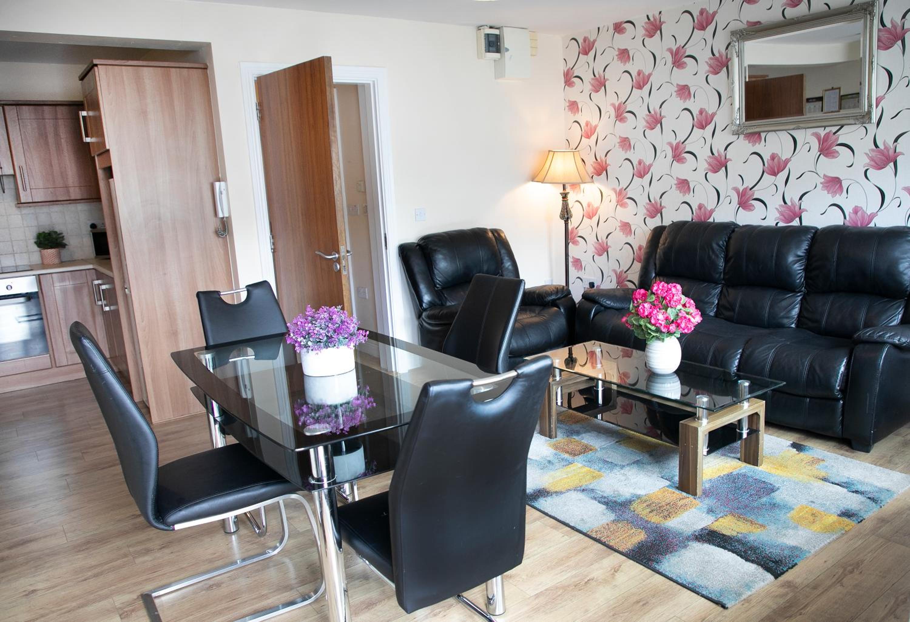 Athlone Vacations - Arch House Apartments - Property Image 30