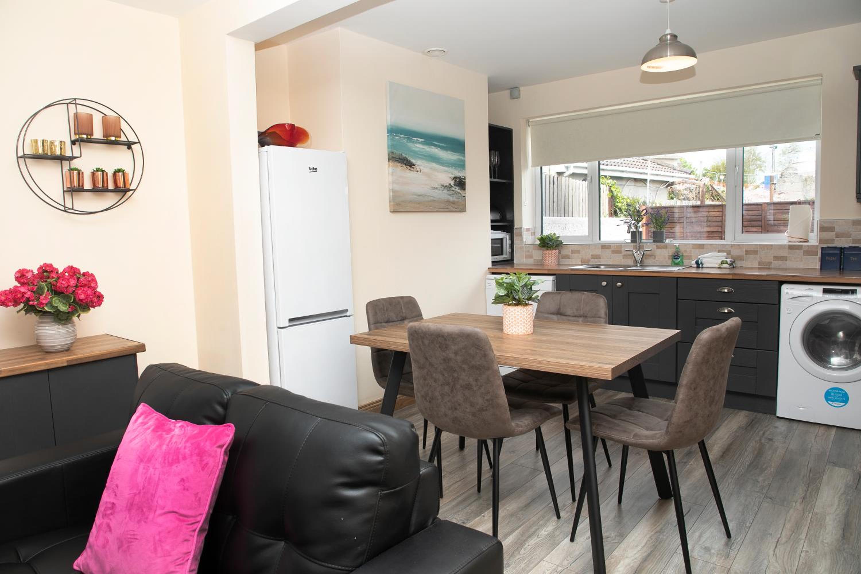 Athlone Vacations - Arch House Apartments - Property Image 19