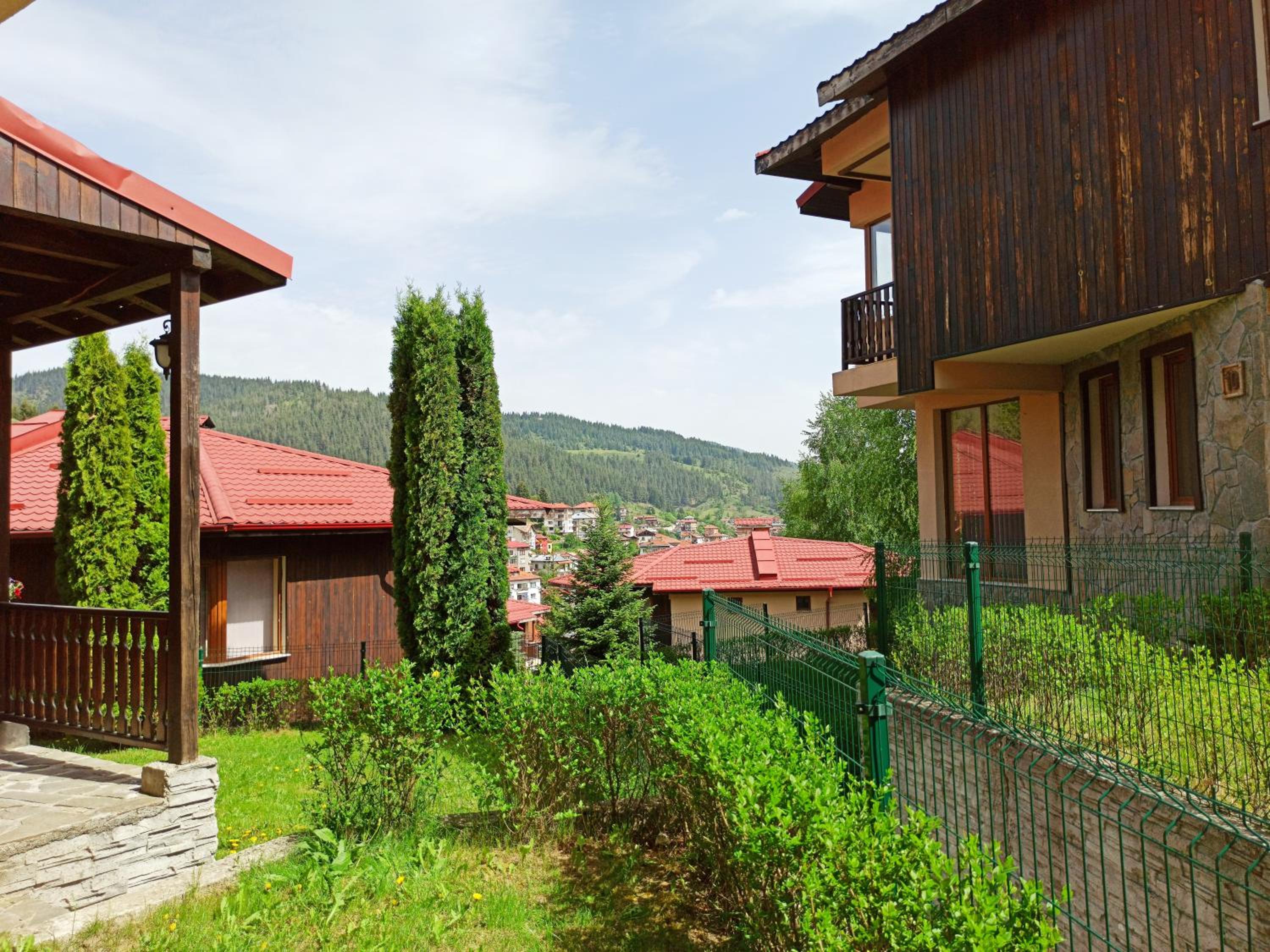 Rodopi Houses