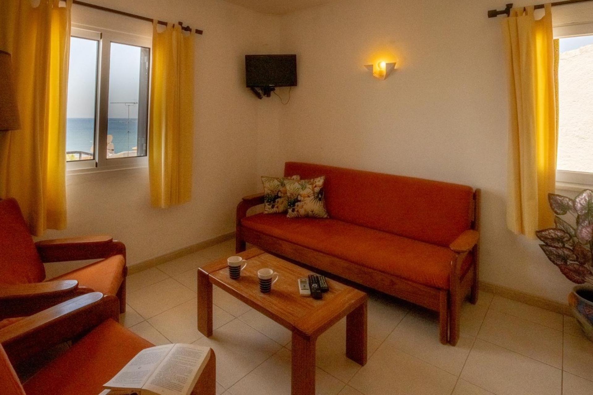 Praia da Oura Apartment - 100 m from the Beach - By Bedzy view 2