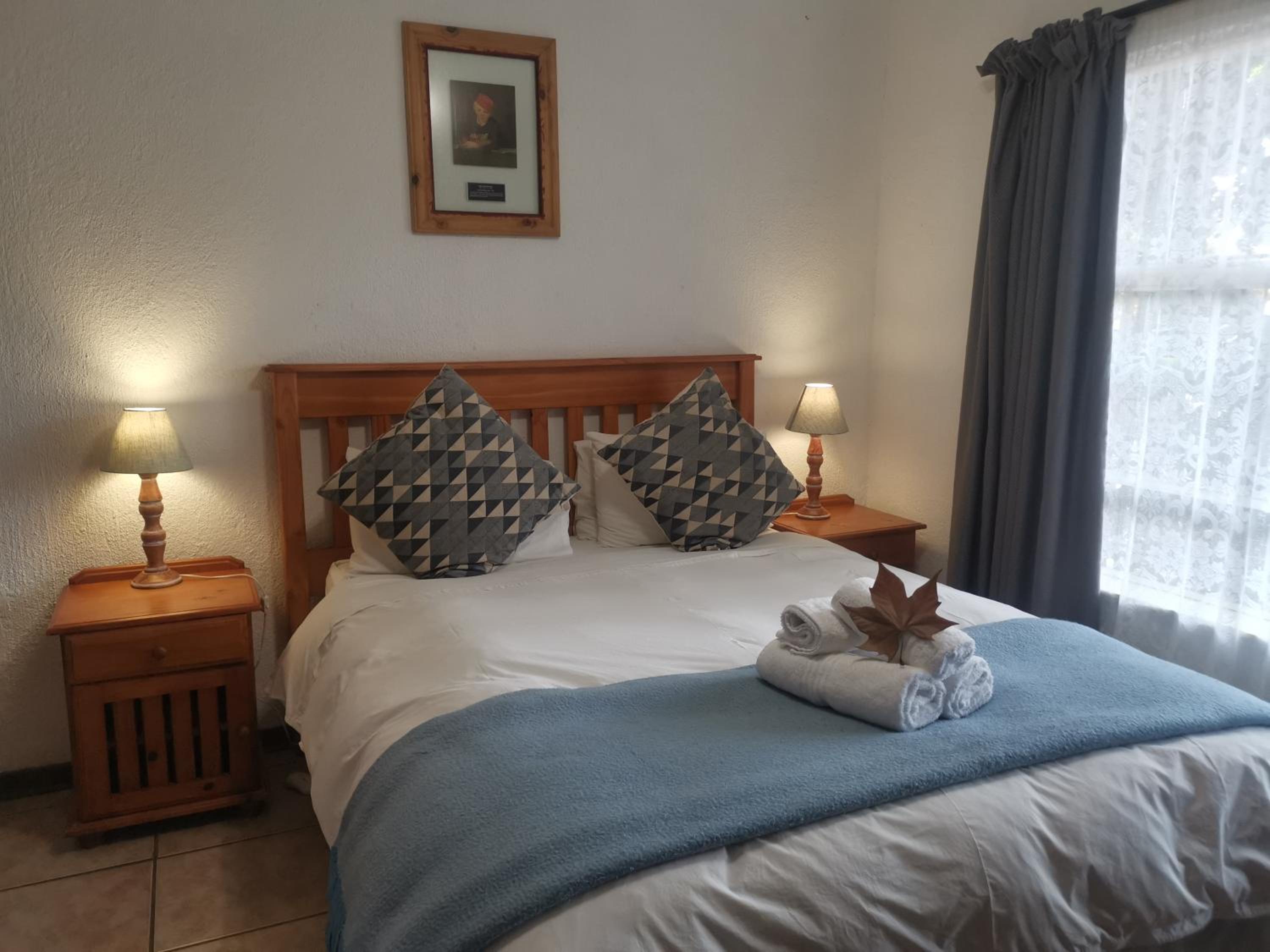 Autumn Breeze Manor Guest House