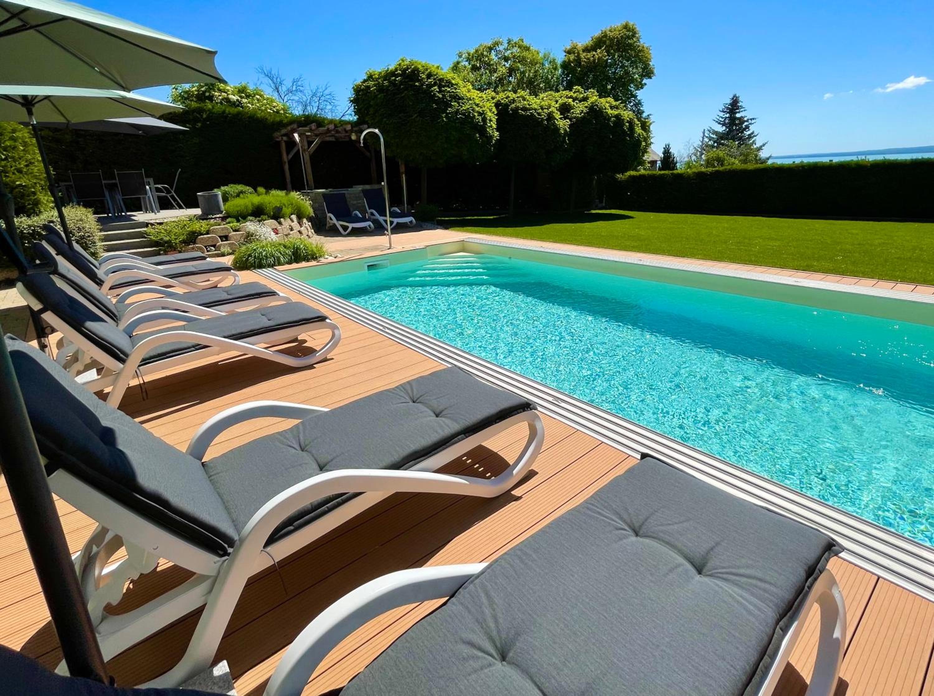 Hotel Panoráma Apartmanház - Image 1