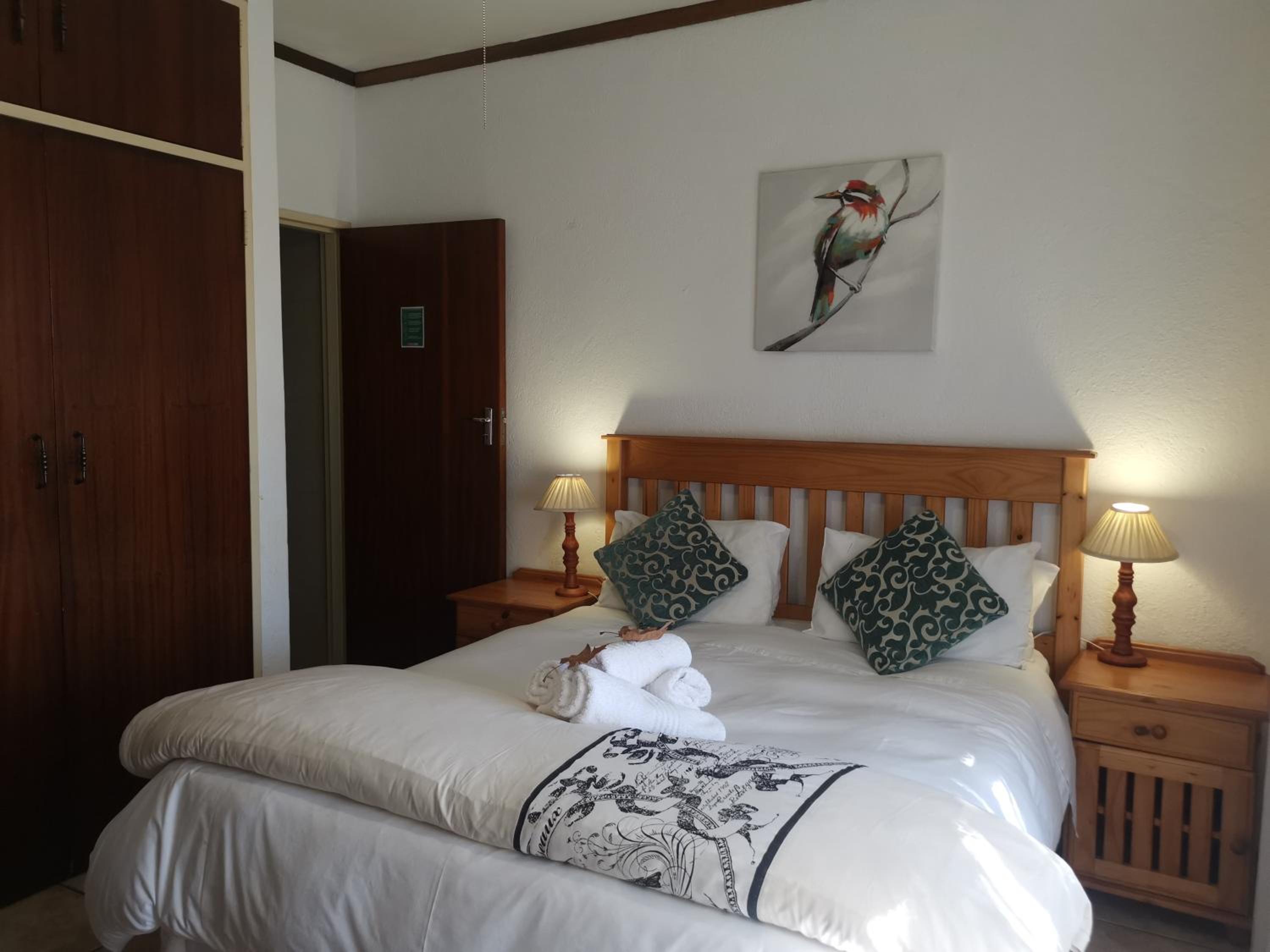 Autumn Breeze Manor Guest House
