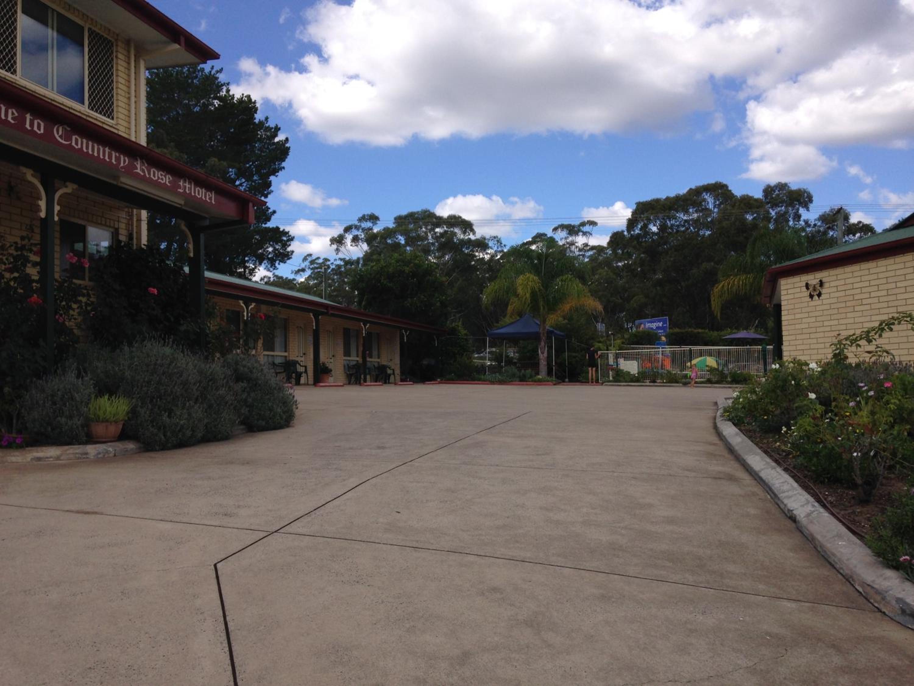 Country Rose Motel Warwick view 2