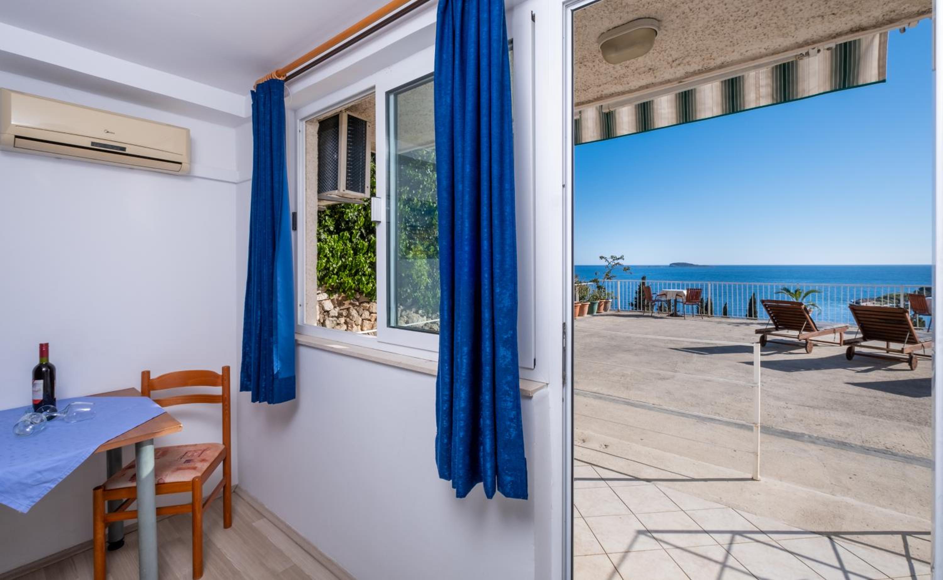 Apartments Katica