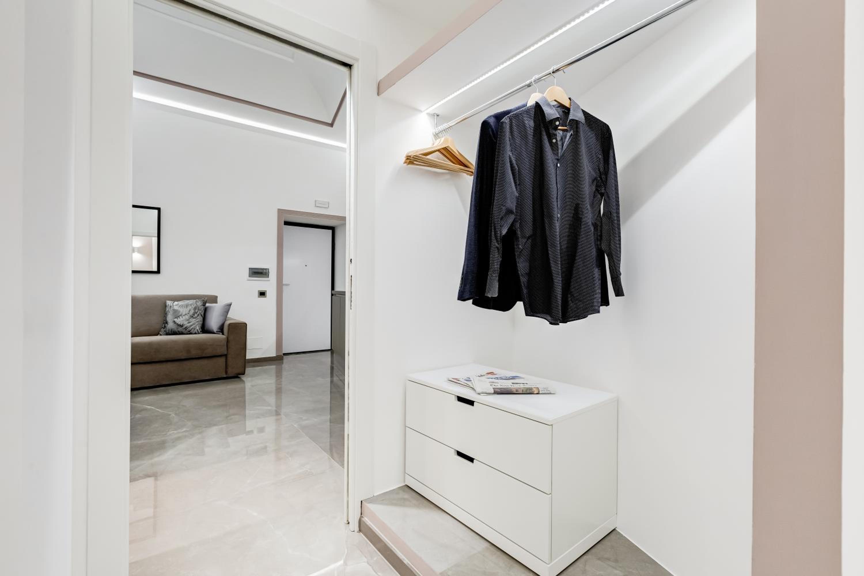 UnoSeiTre - Luxury Apartment & Suite