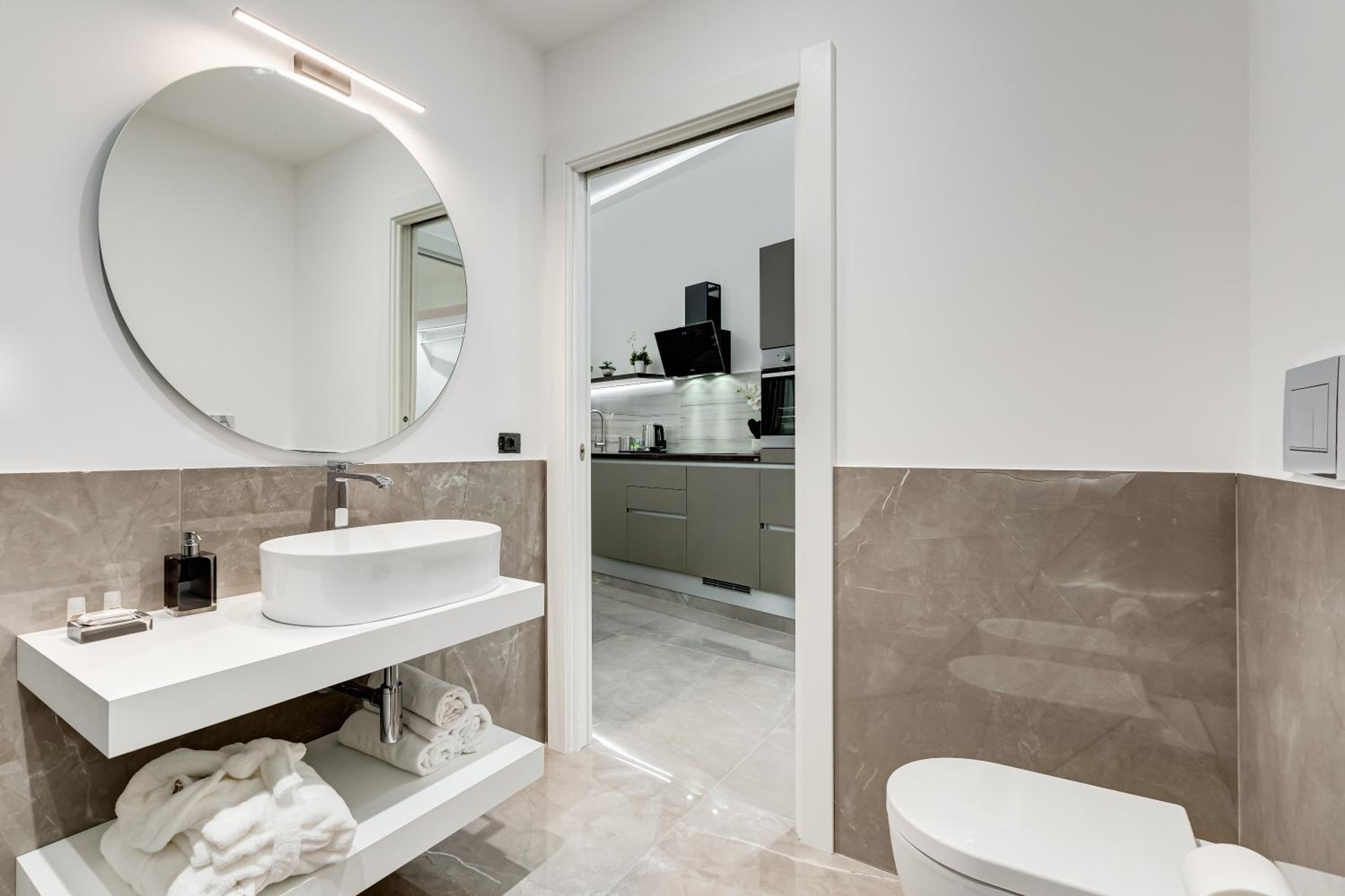 UnoSeiTre - Luxury Apartment & Suite