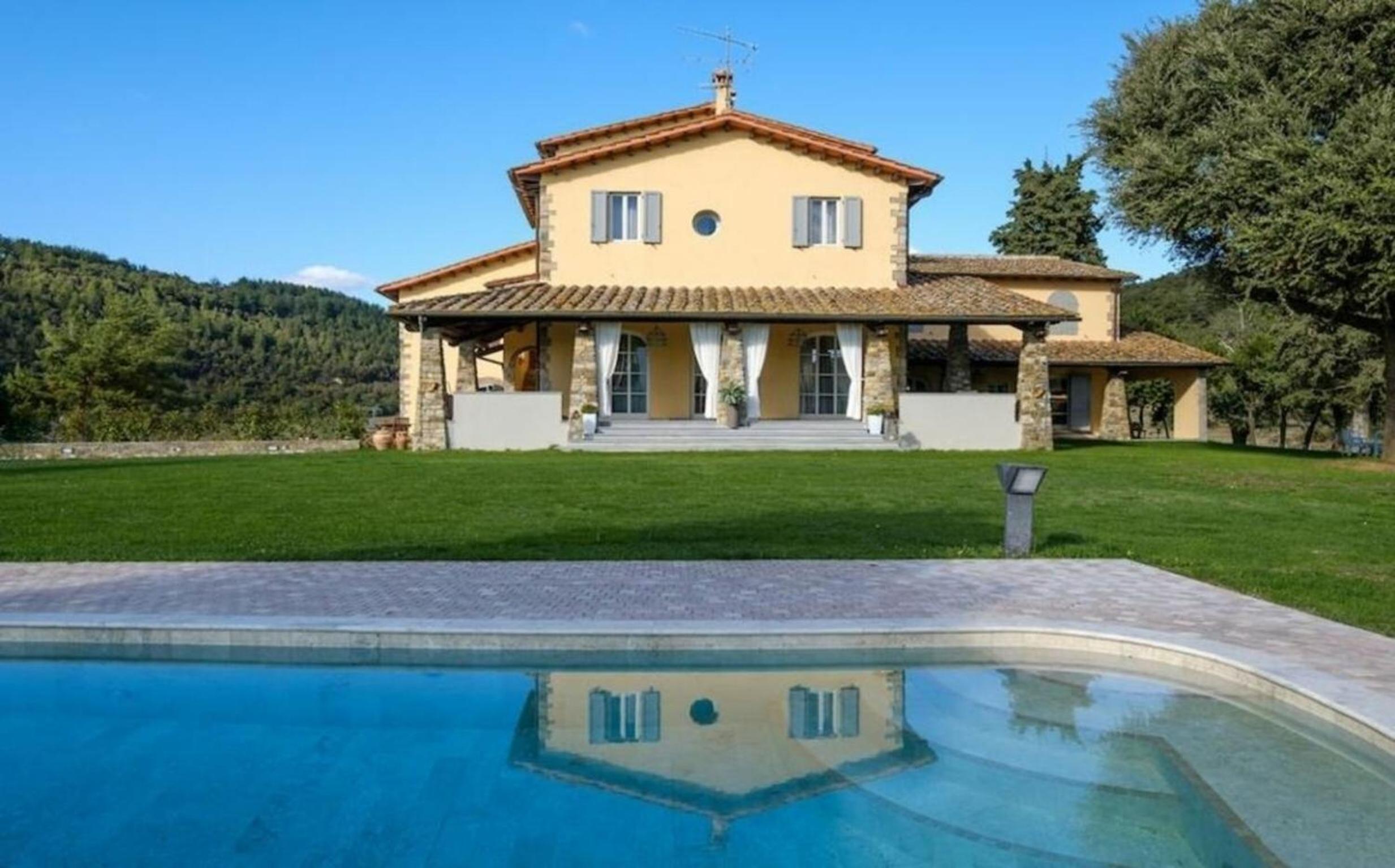 Villa Poggiostelle view 3
