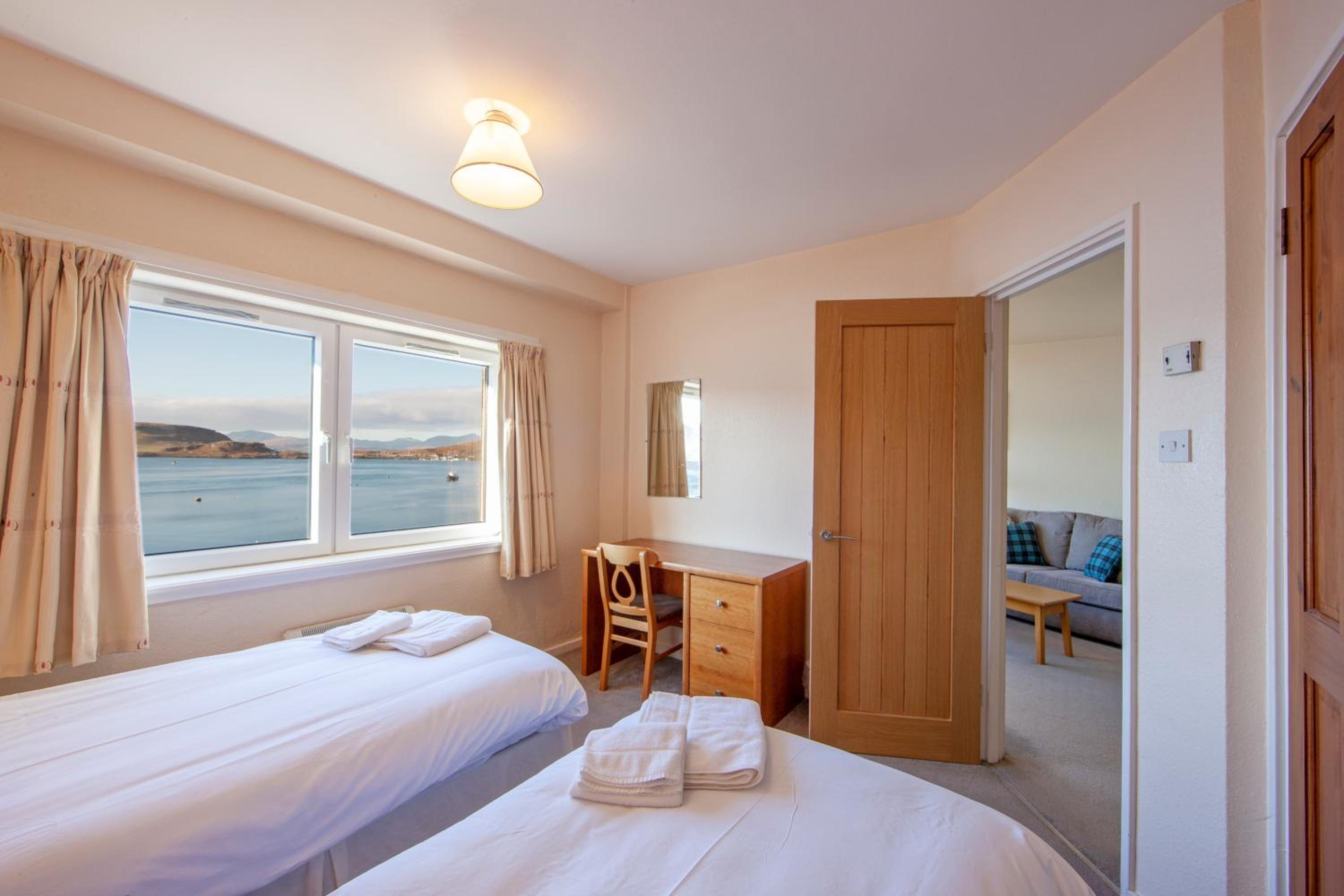 Esplanade Court Holiday Apartments view 3