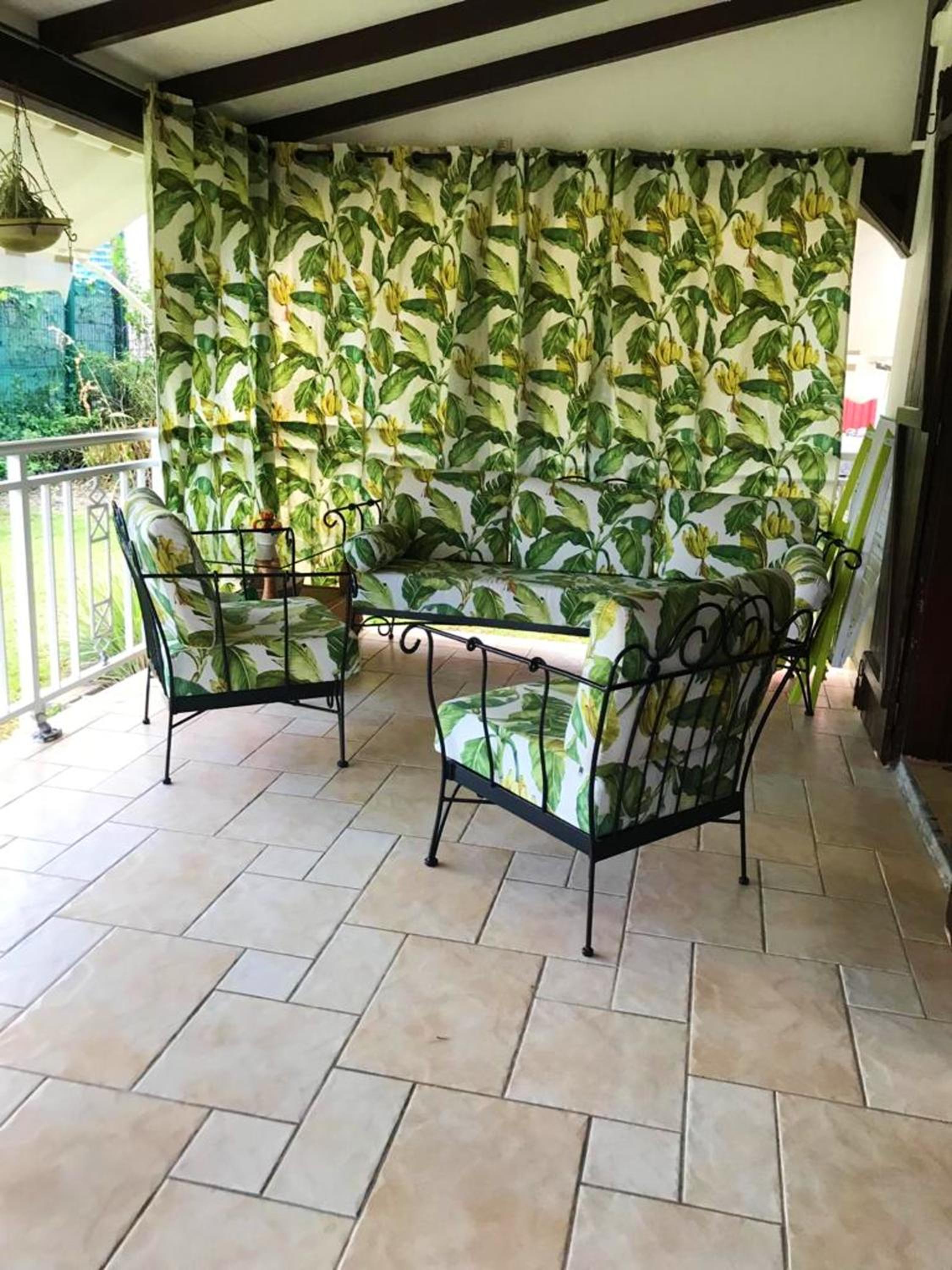 Maison charmante a Saint Francois view 3