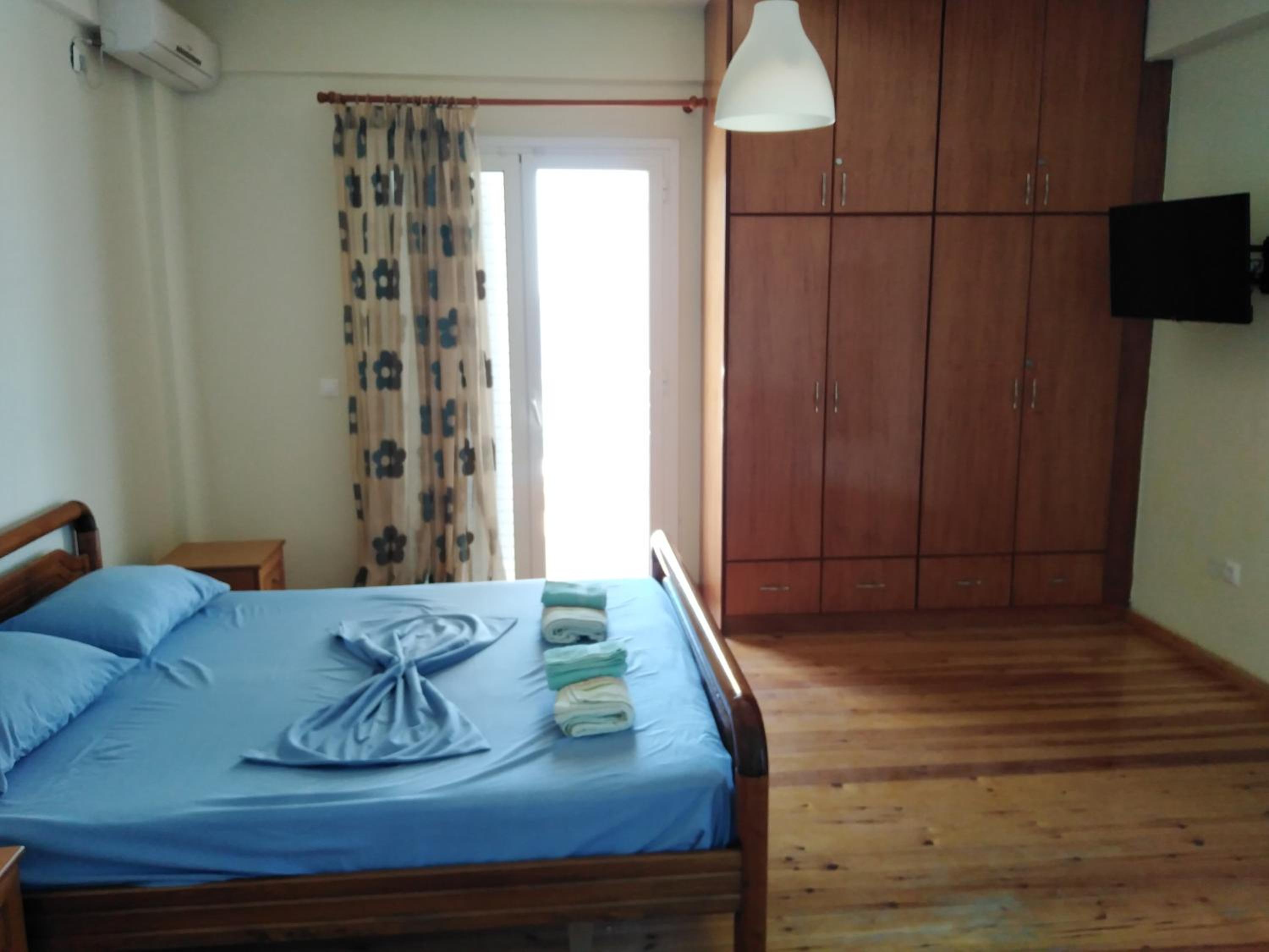 Magic Ionian Apartments & Rooms