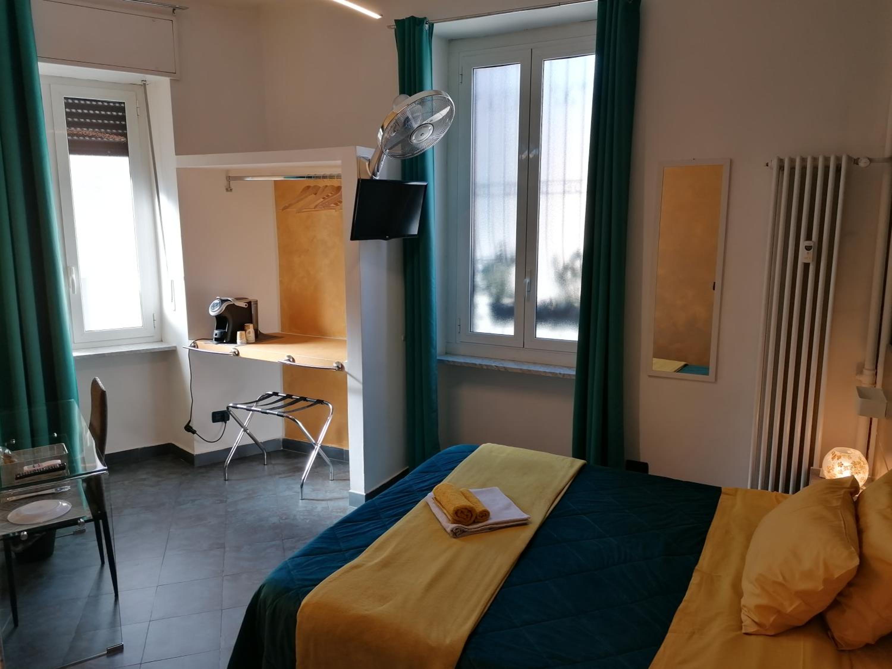 hotel room