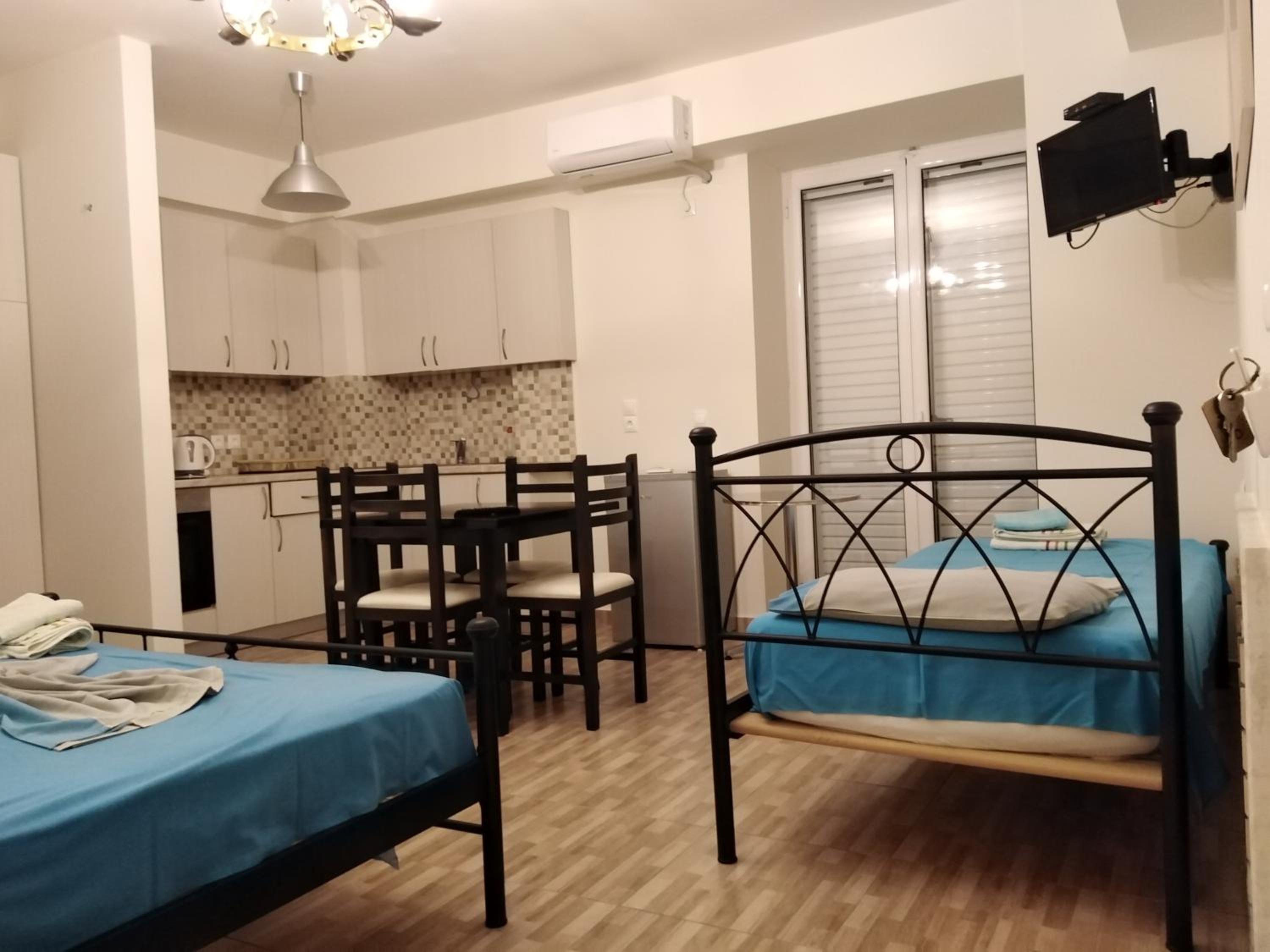 Magic Ionian Apartments & Rooms