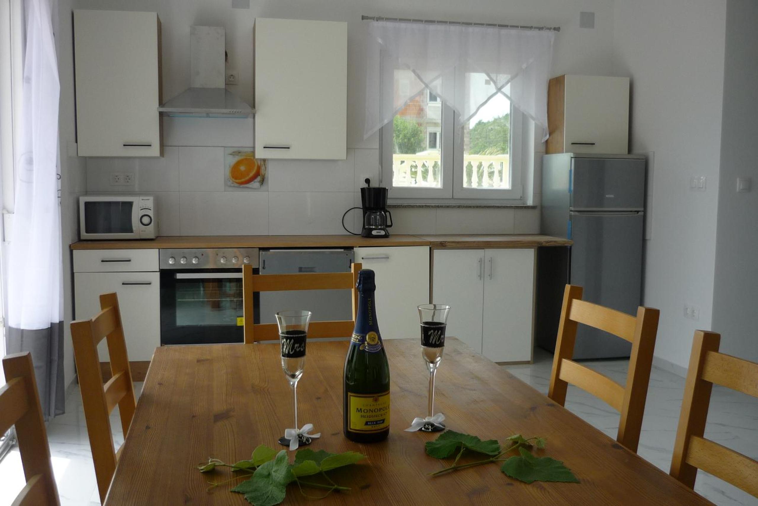 Apartment Seline 9 nur 200 m bis zum Strand view 3