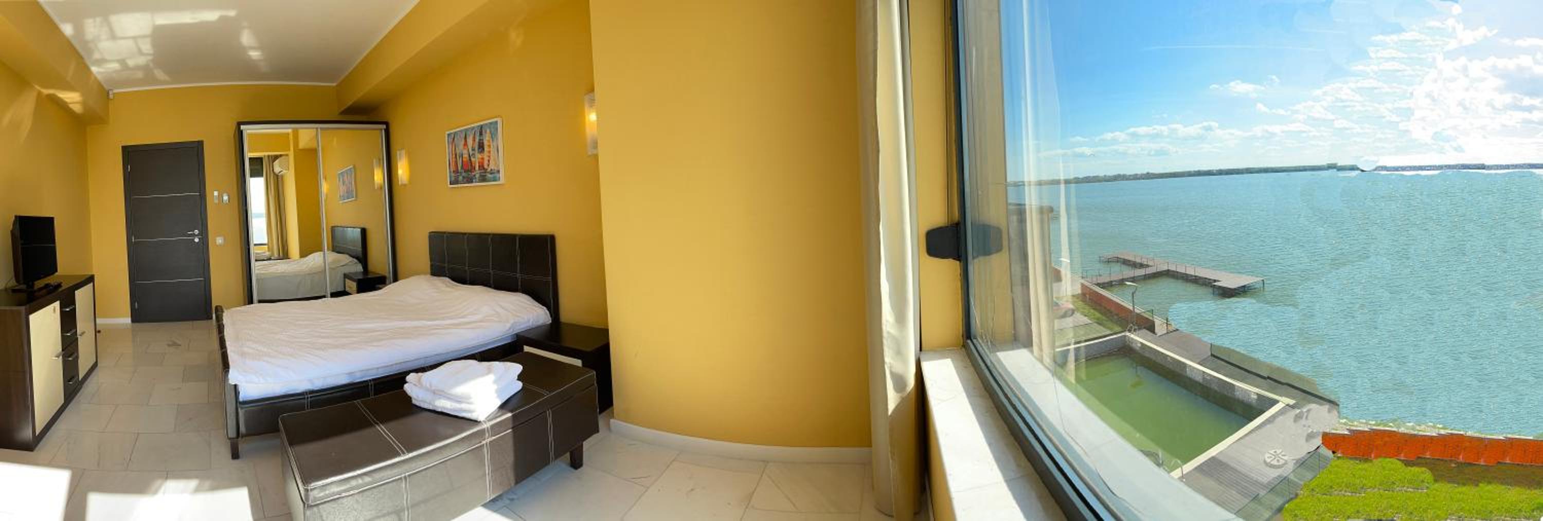 Vila Sophia 2 Mamaia view 4