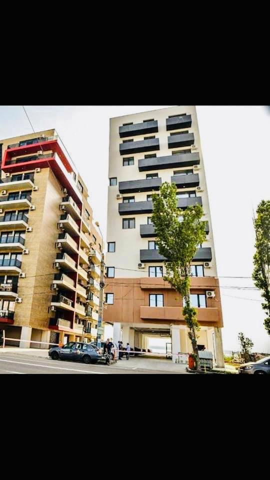 Beach Vibe Apartments Central Mamaia view 4