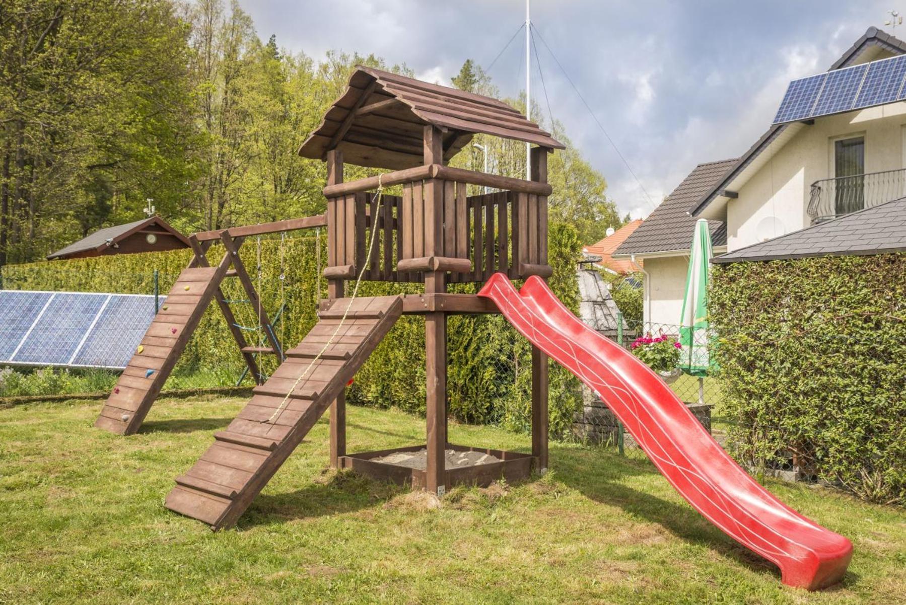 Dom na Wzgórzu MyWeek view 2