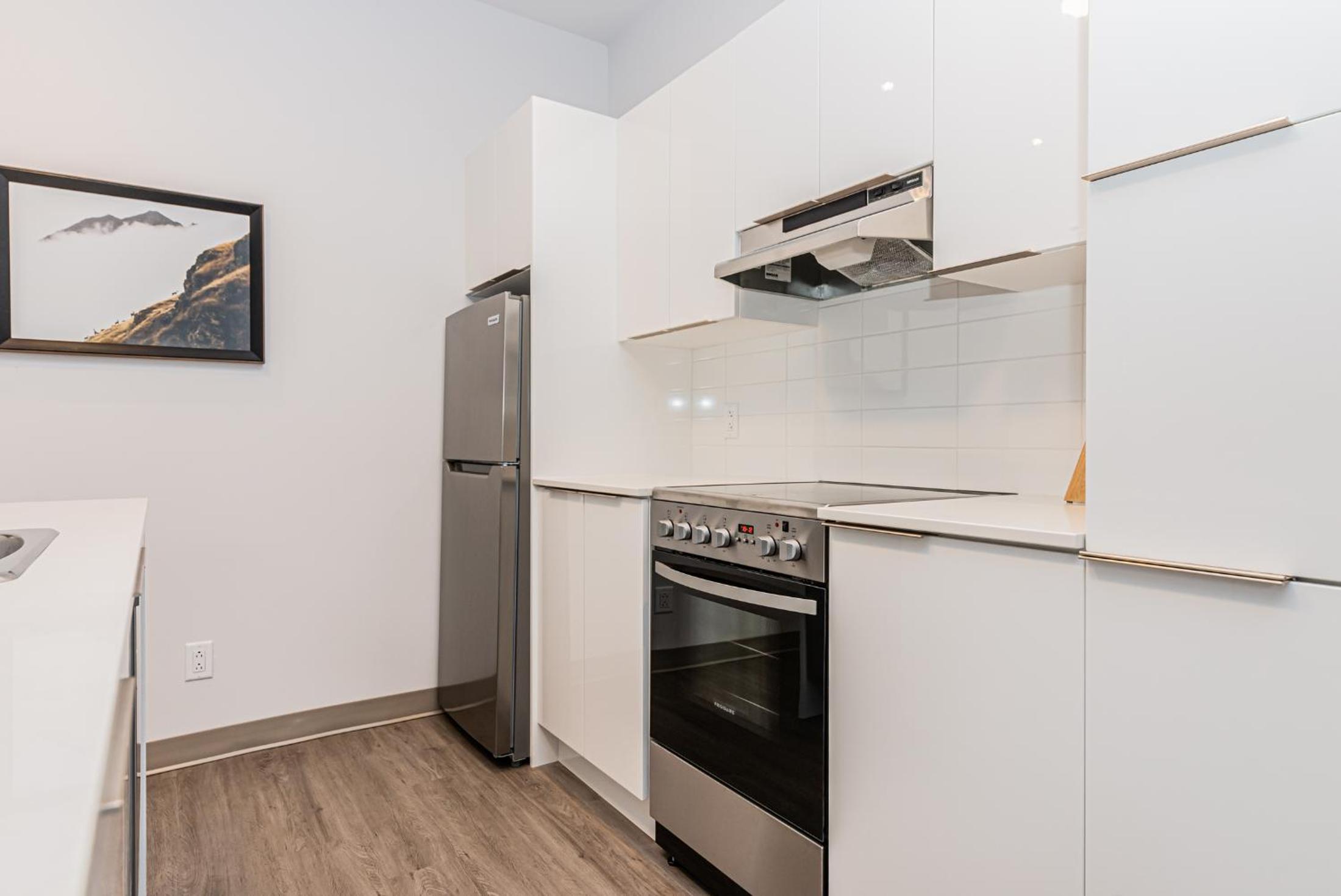 Stylish & Fun 1 Bedroom Apartment in Le Plateau by Den Stays