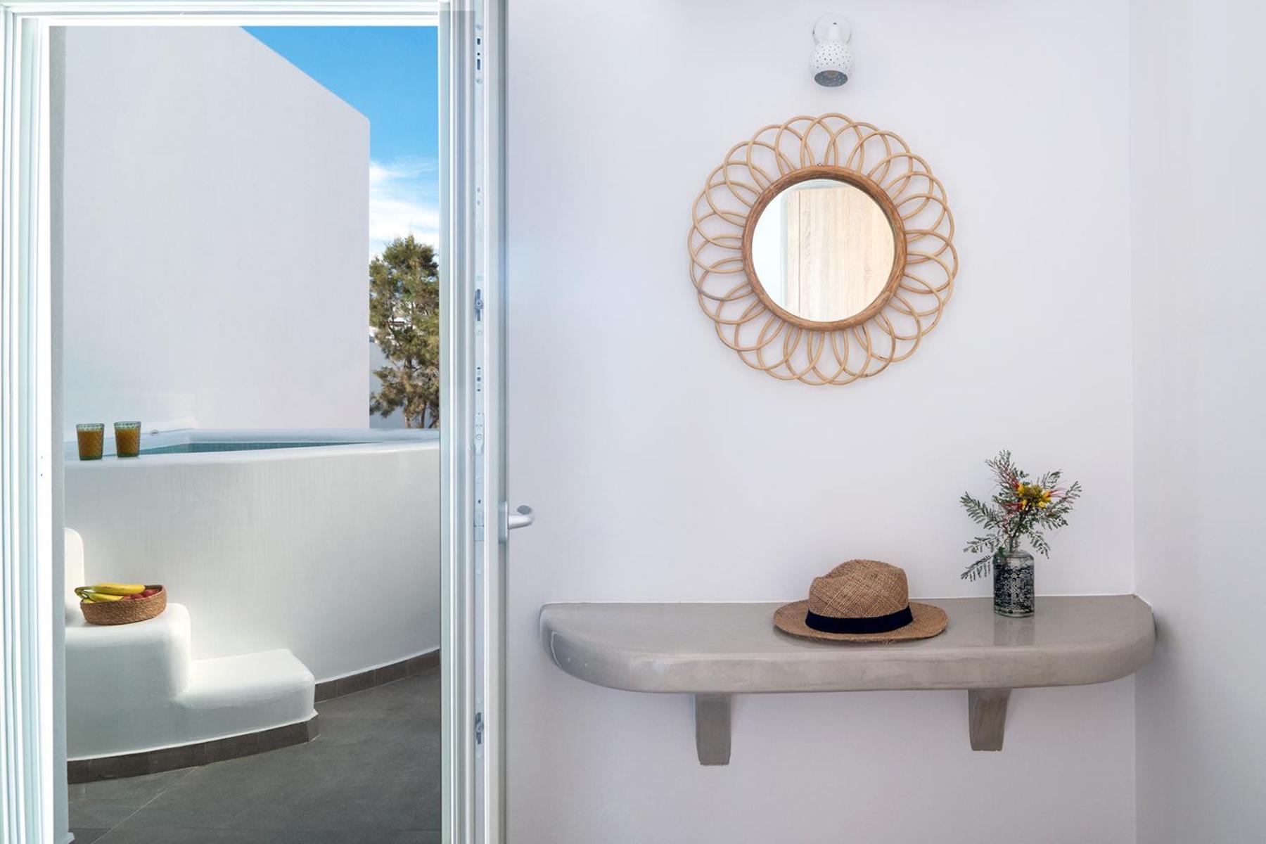 Dolce Suites