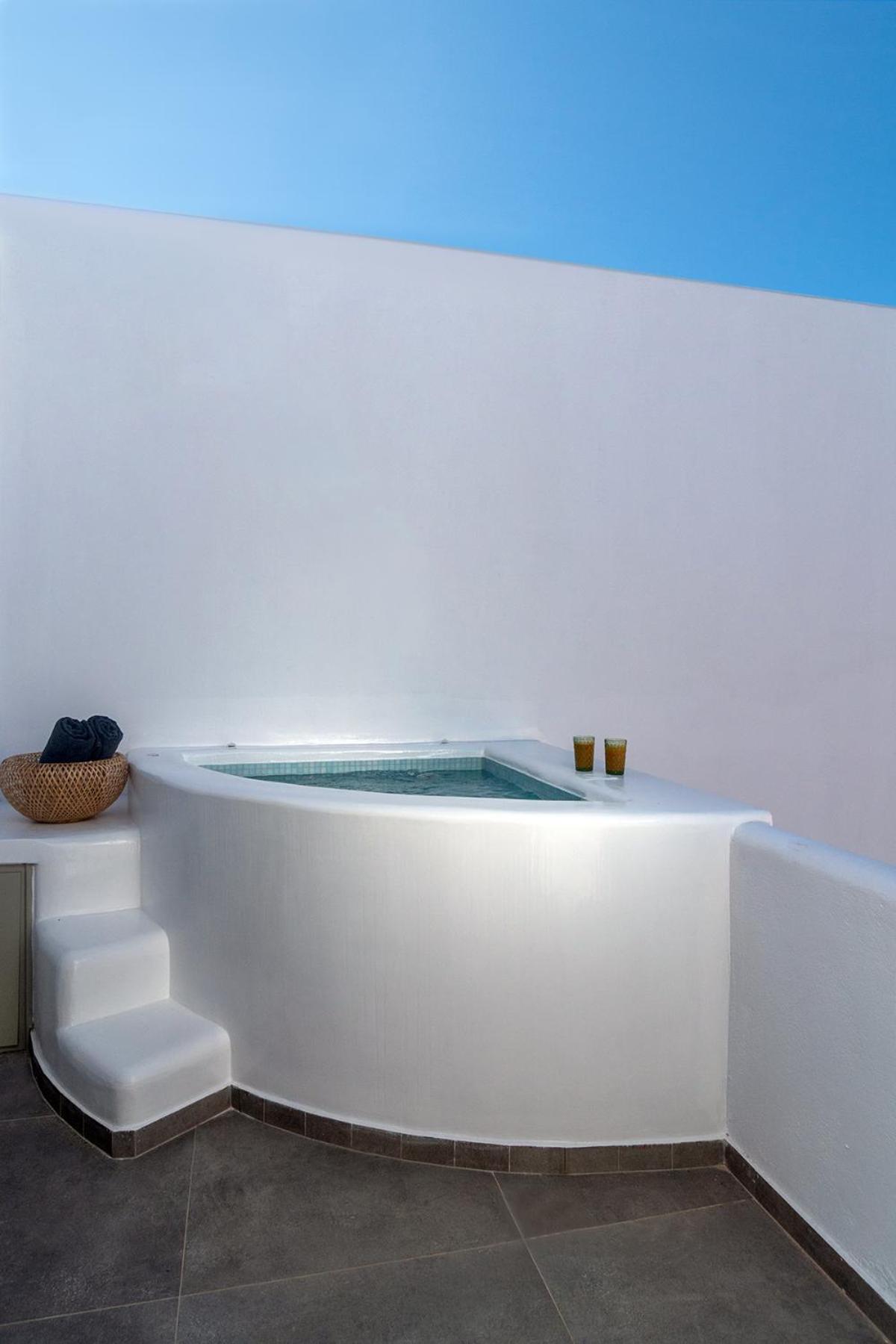 Dolce Suites photo 5