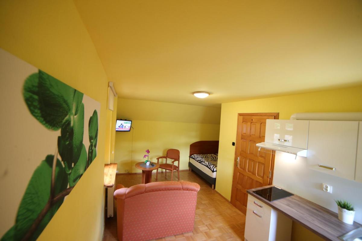 Photo 40