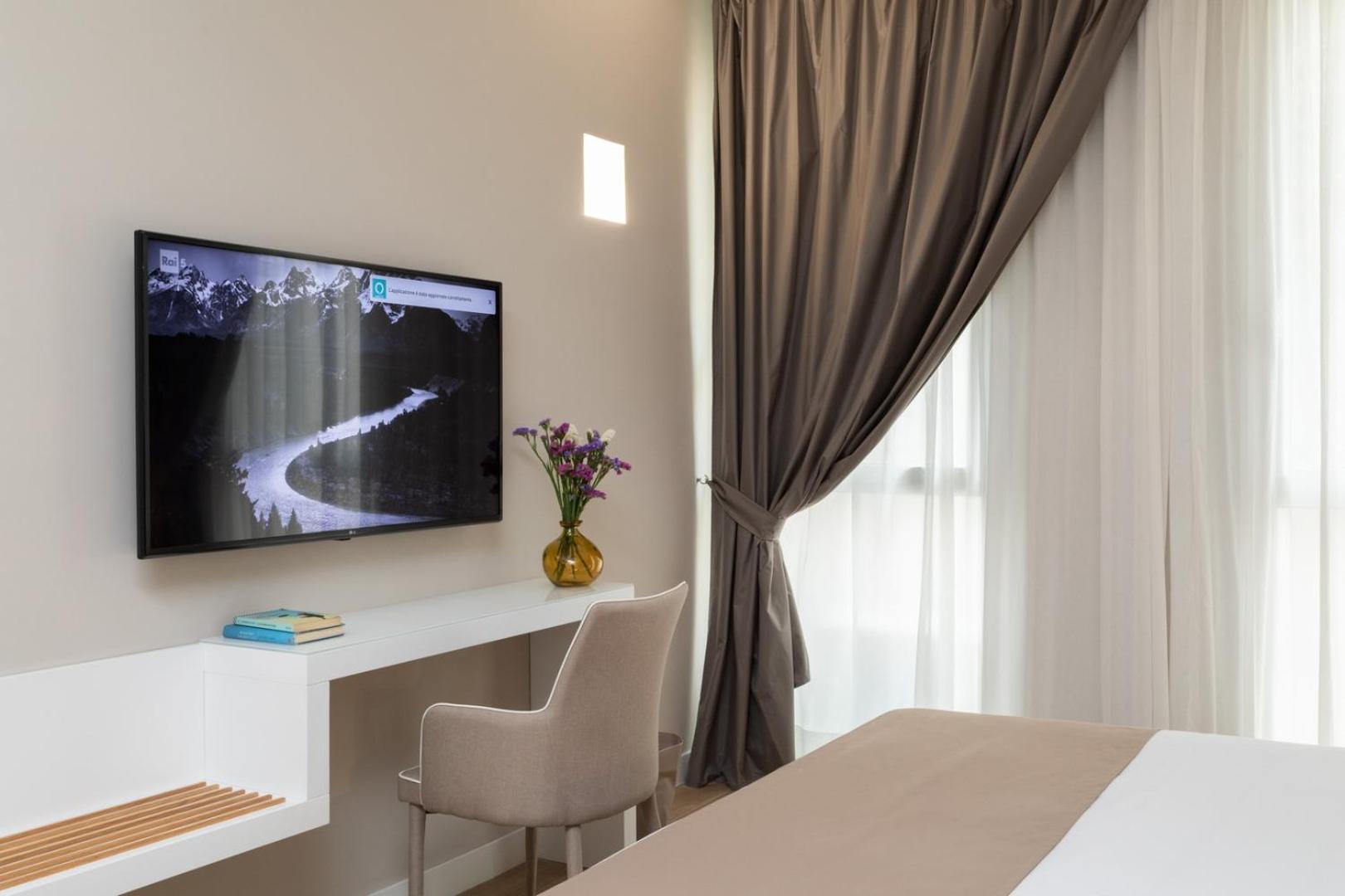 Alma Suites