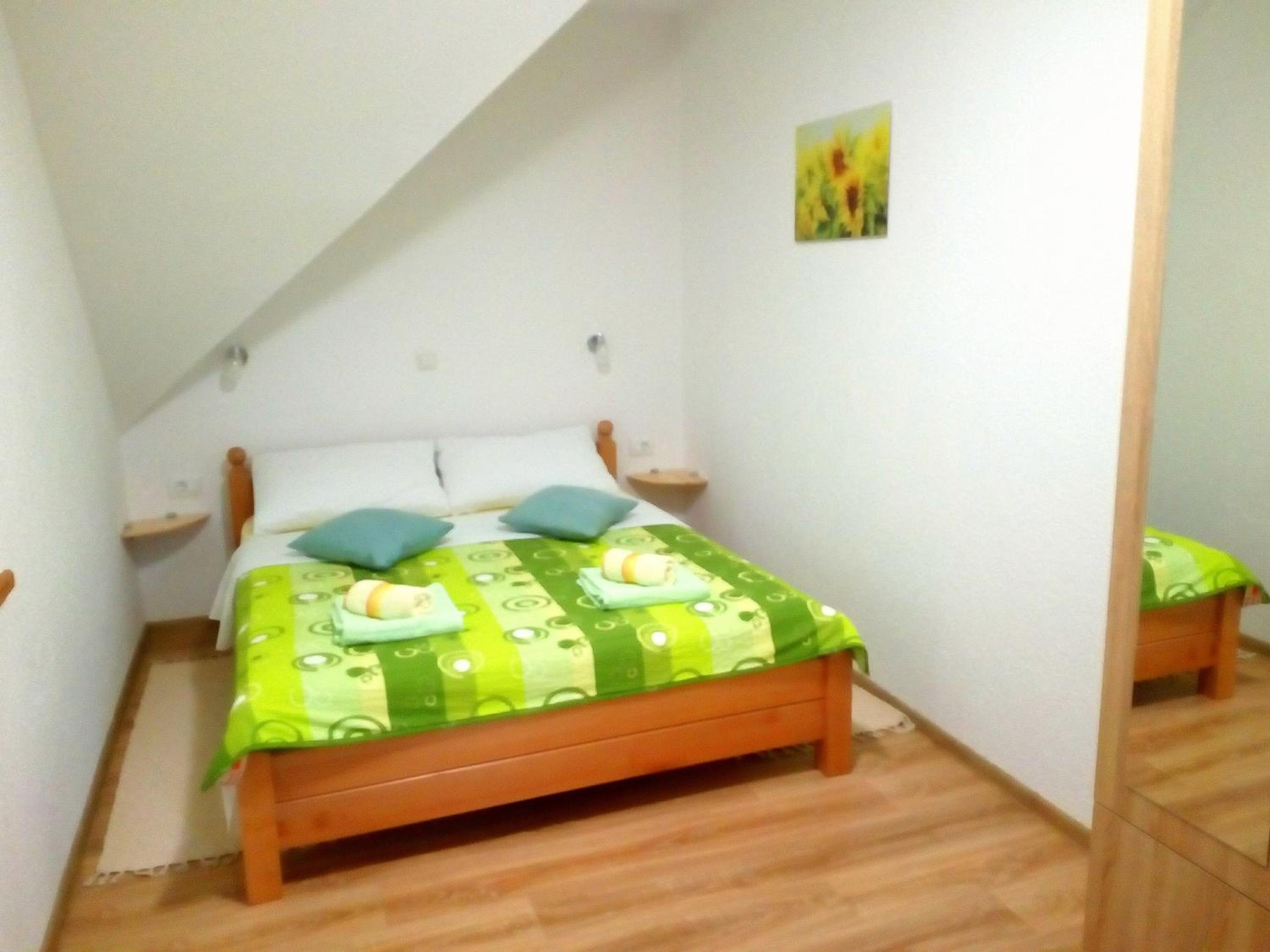 Photo 37