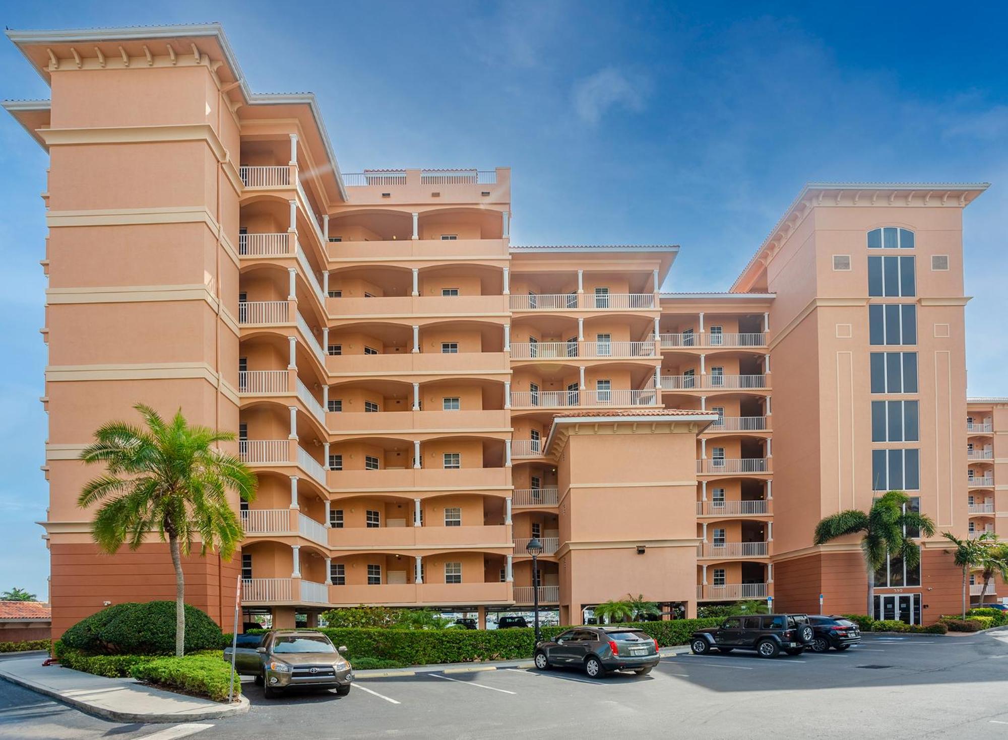 Hotel Clearwater Beach 3 Bedroom Waterfront Condo
