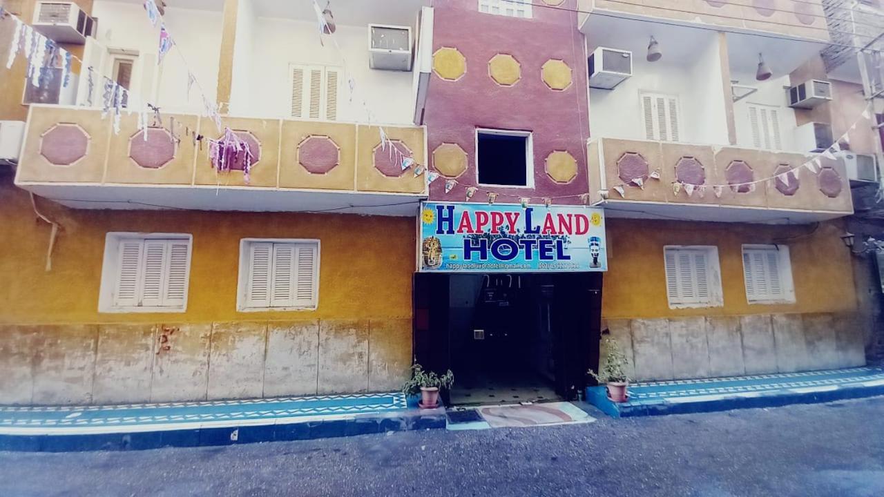 Happy Land Luxor — Luxor, Egypt