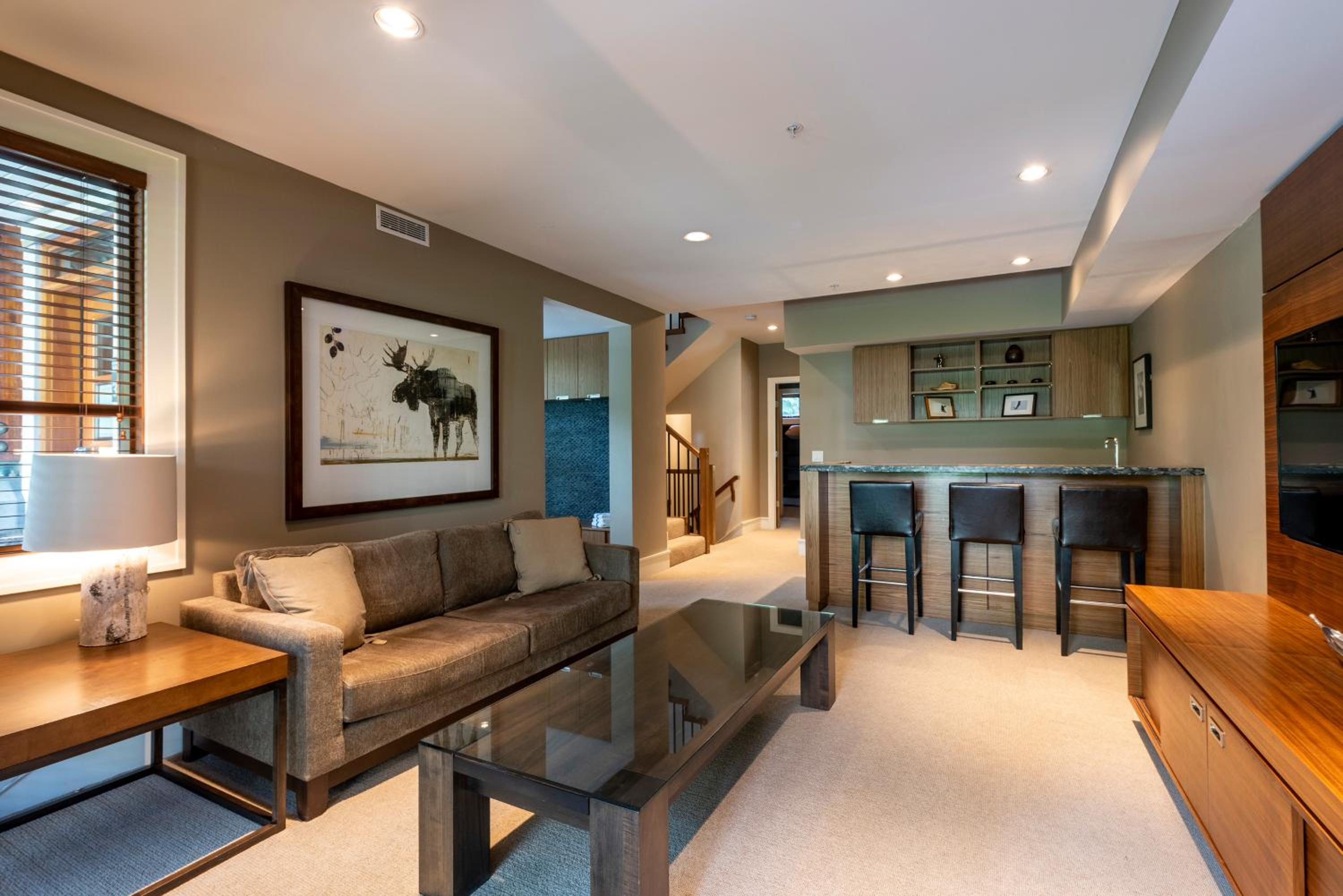 Fitzsimmons Walk Deluxe Townhome with Private Hot Tub Village Walking Distance
