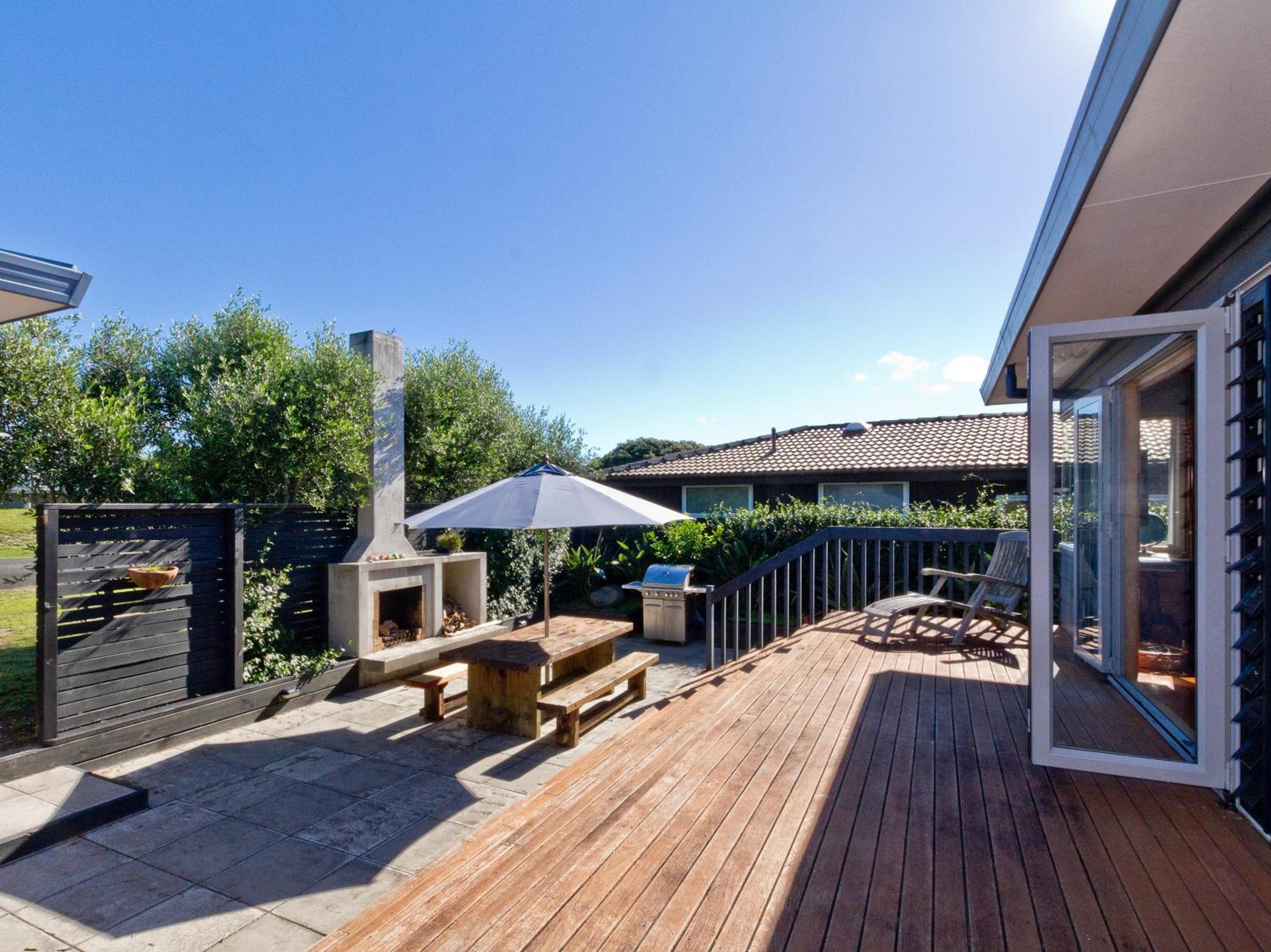 Easy Escape - Omaha Holiday Home view 3