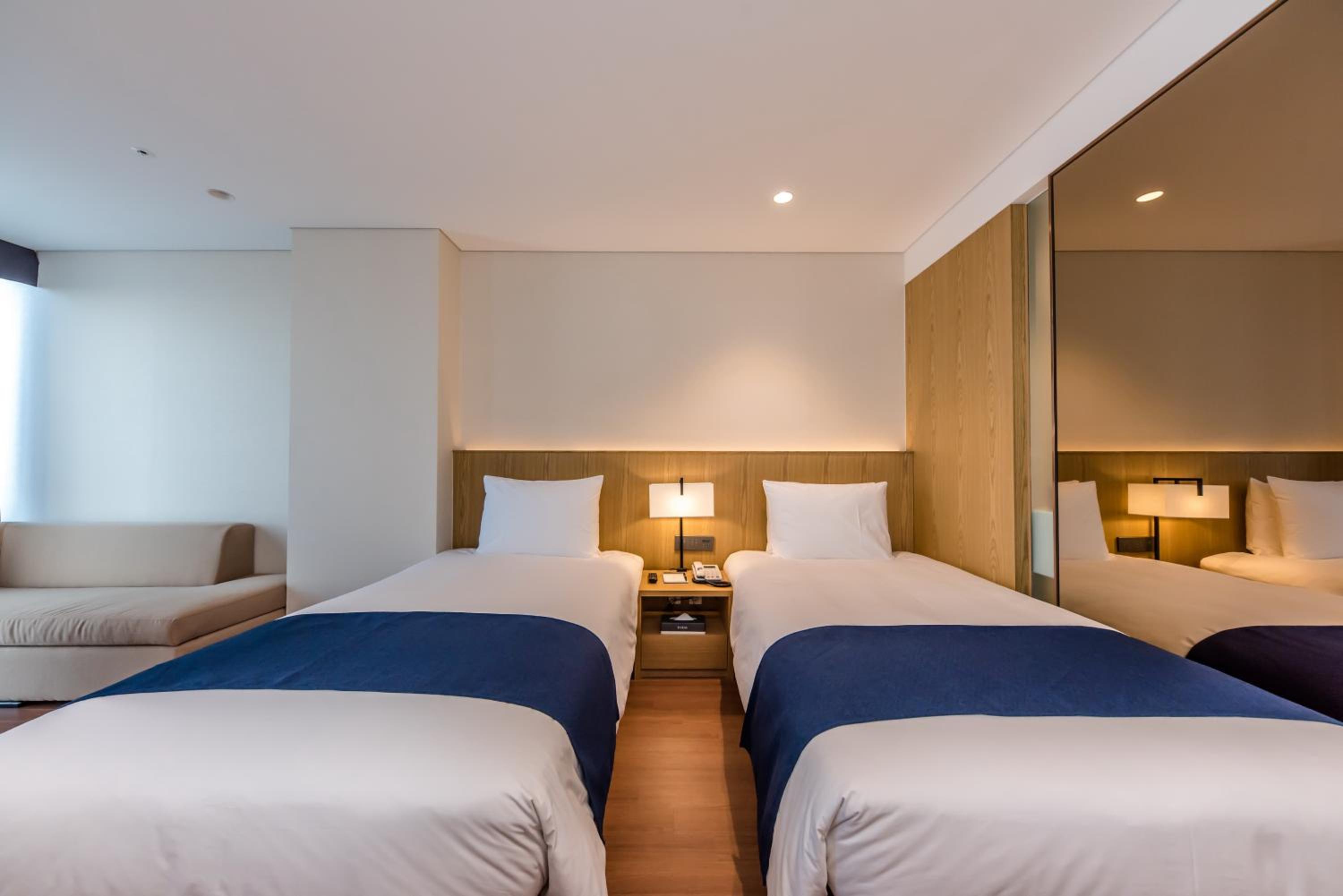 Jeju Vacations - Hotel Sirius - Property Image 4