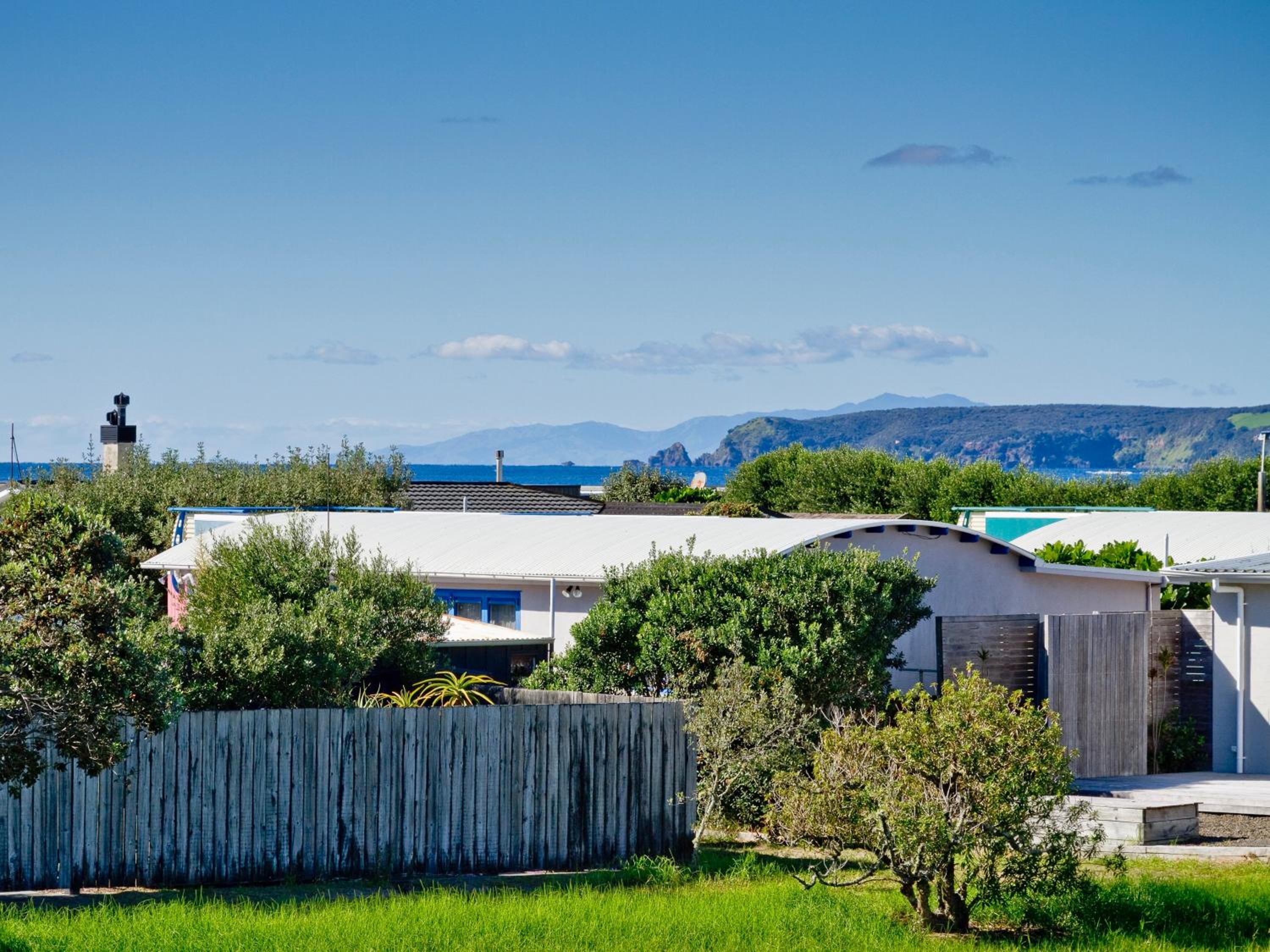 Easy Escape - Omaha Holiday Home view 5