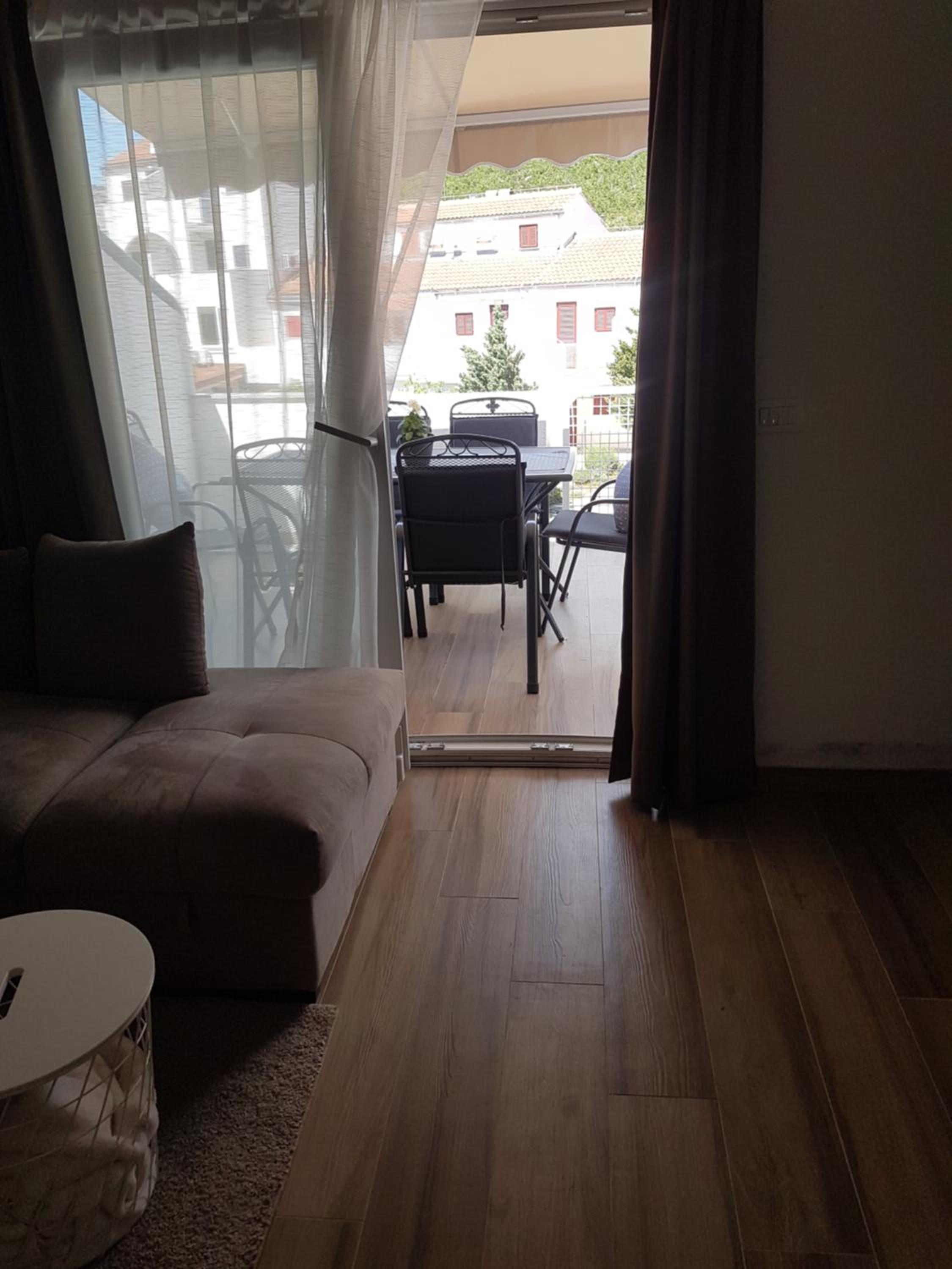 Apartment Magic