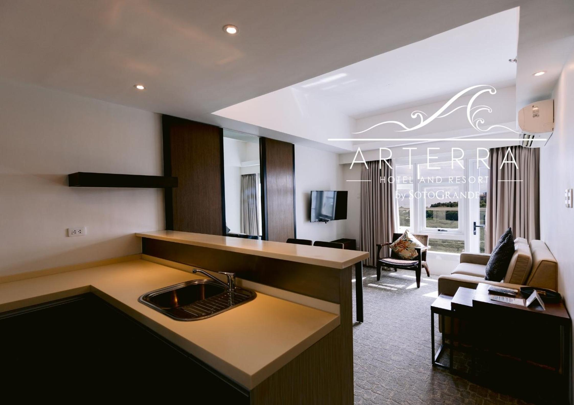 Arterra Hotel and Resort, Mactan - 20