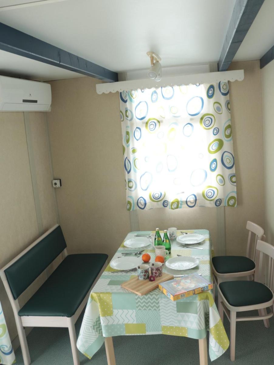 Camping y Bungalows Monmar