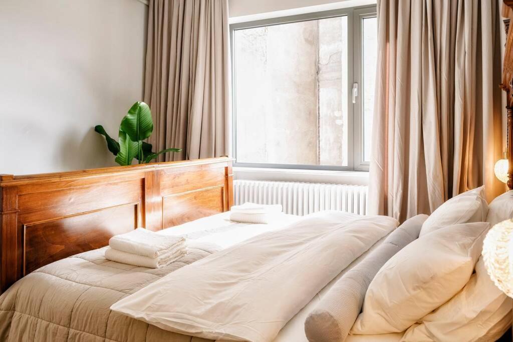 Luxurious Huge Flat with Large Terrace