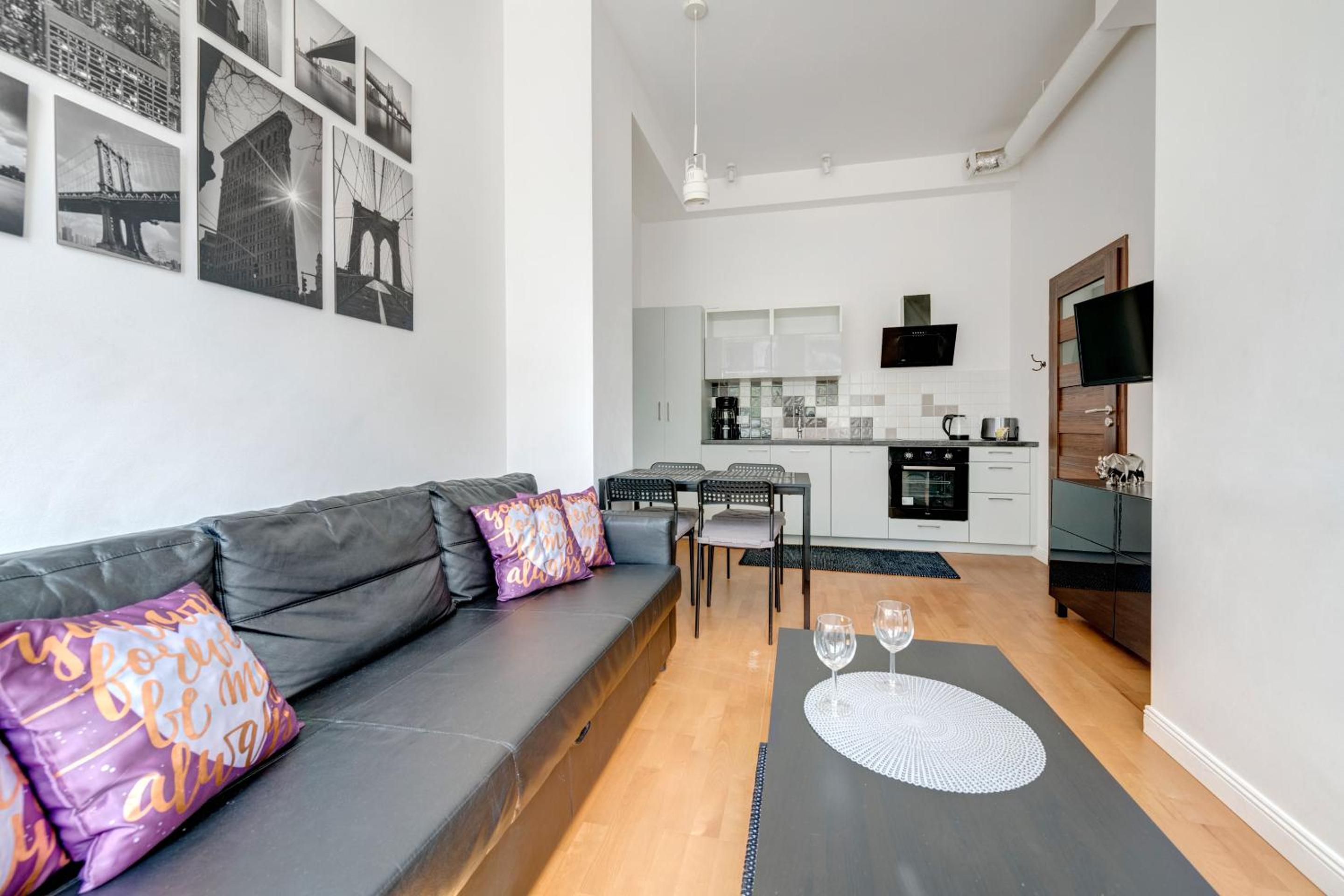 Apartments Chmielna Park by Noclegi Renters