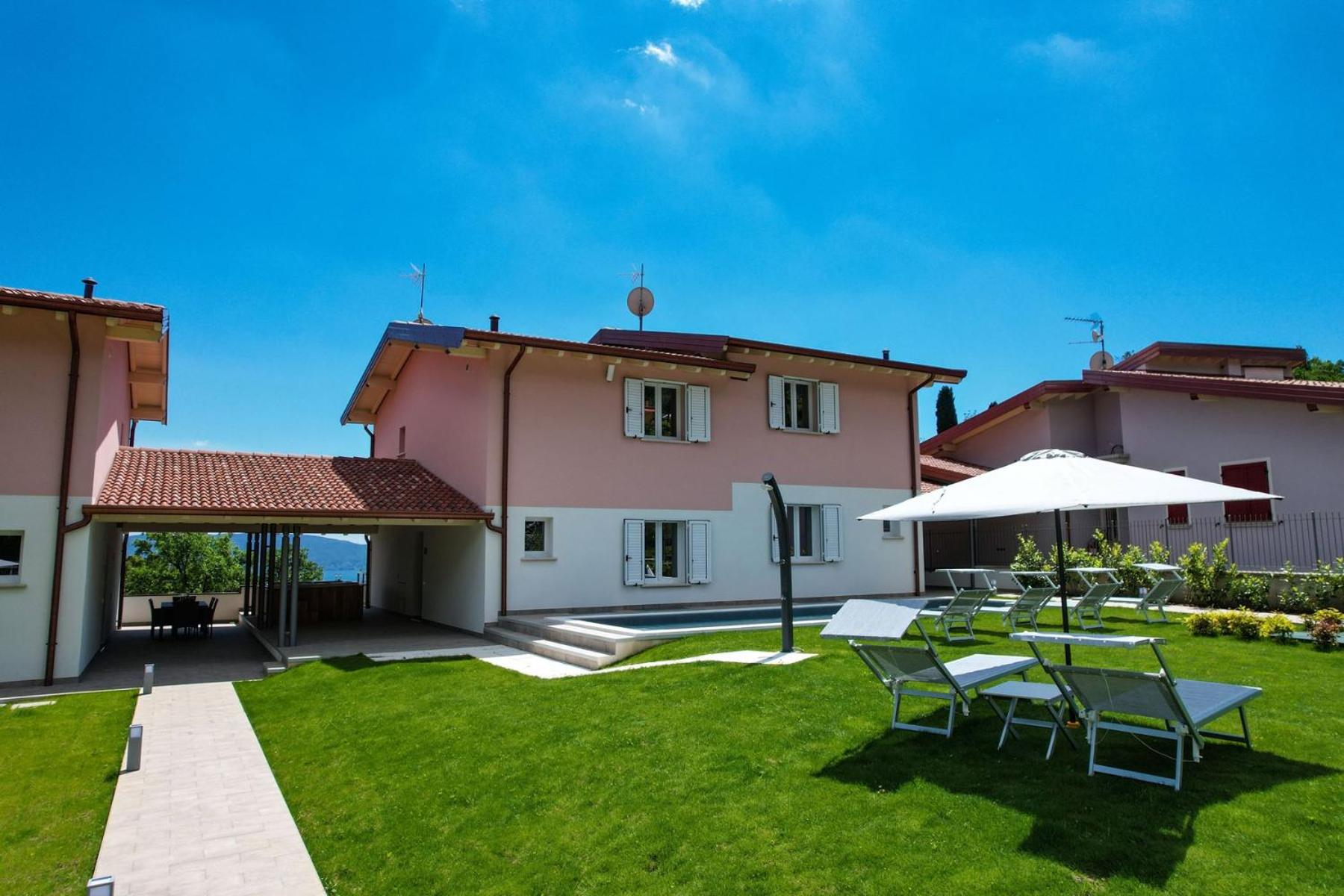 Le Casette - Casaliva view 2