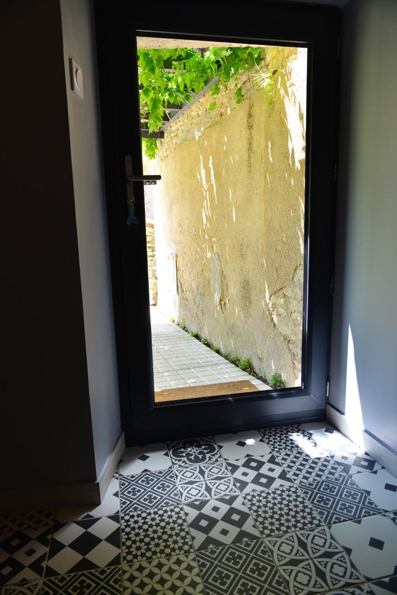 Chez Pique-Fesse Chambre d'hote view 3