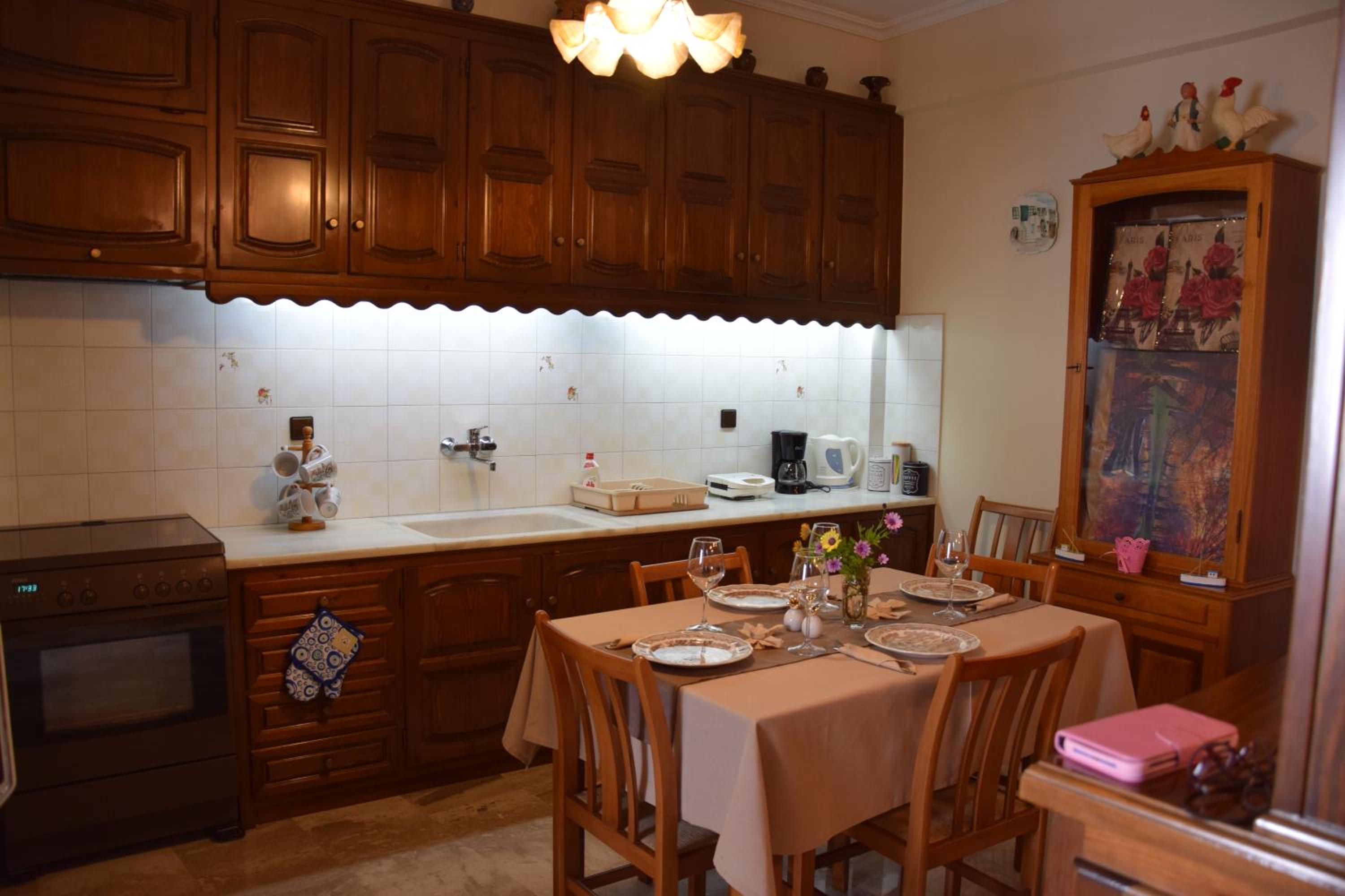 Naoussa Center Cycladic House